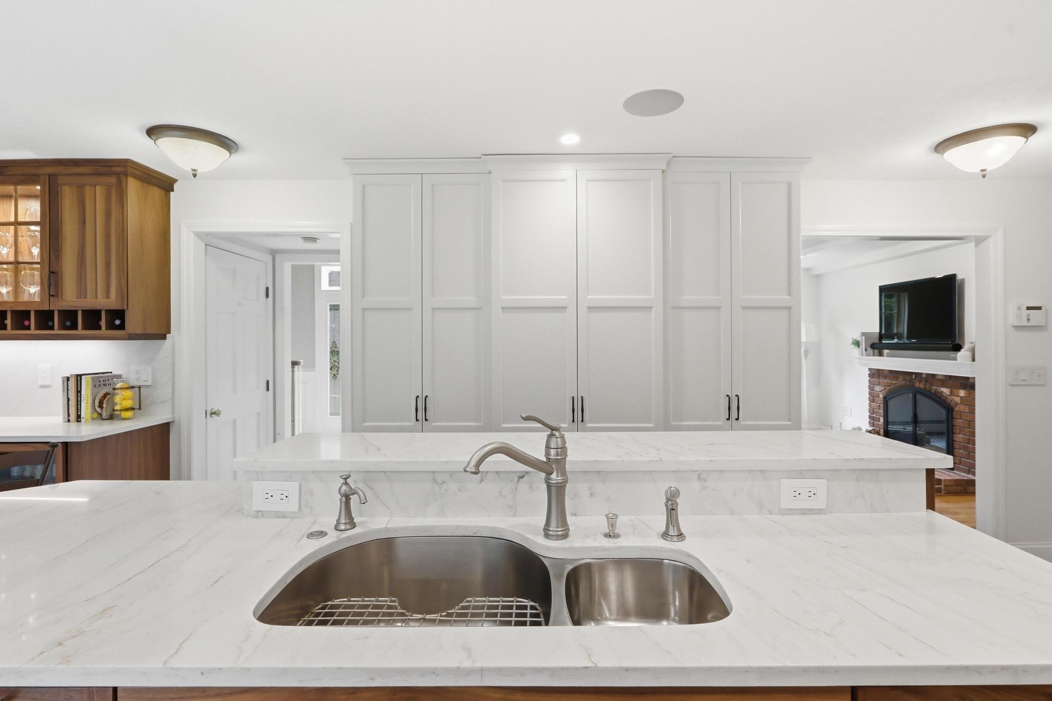 8 Bear Hill Road Property Photo 7