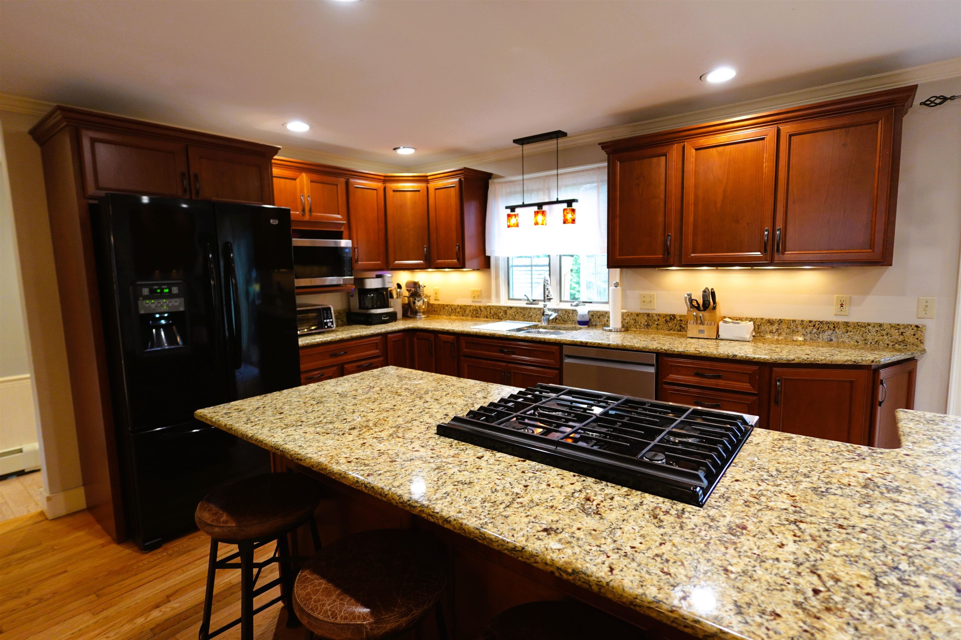 33 Queens Road Property Photo 19