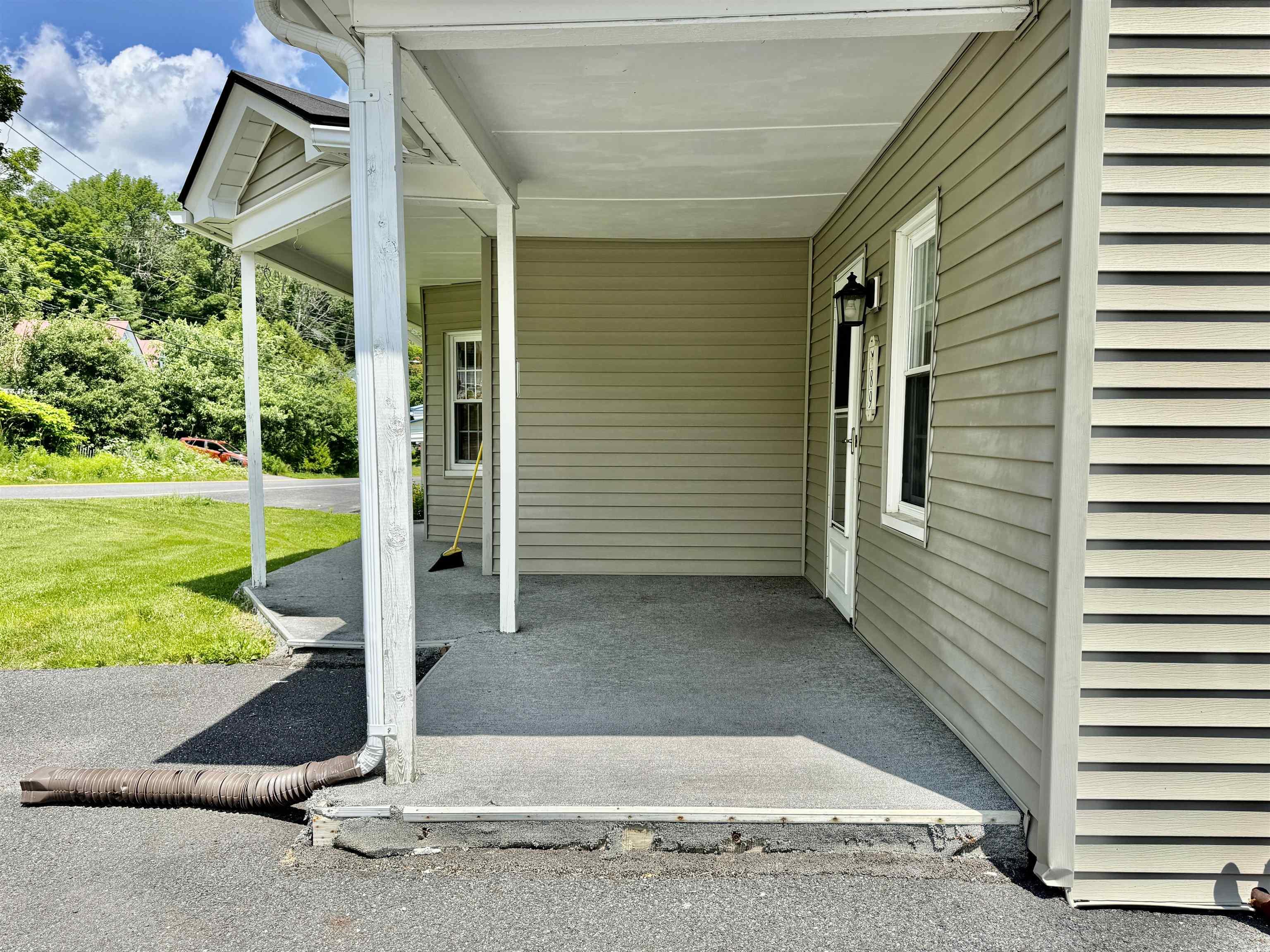 89 Church Hill Road Property Photo 3