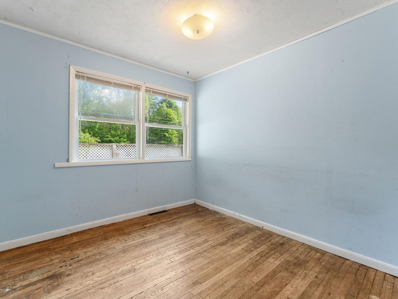 121 Westford Road Property Photo 23