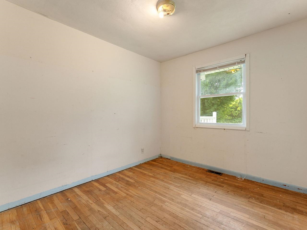 121 Westford Road Property Photo 25