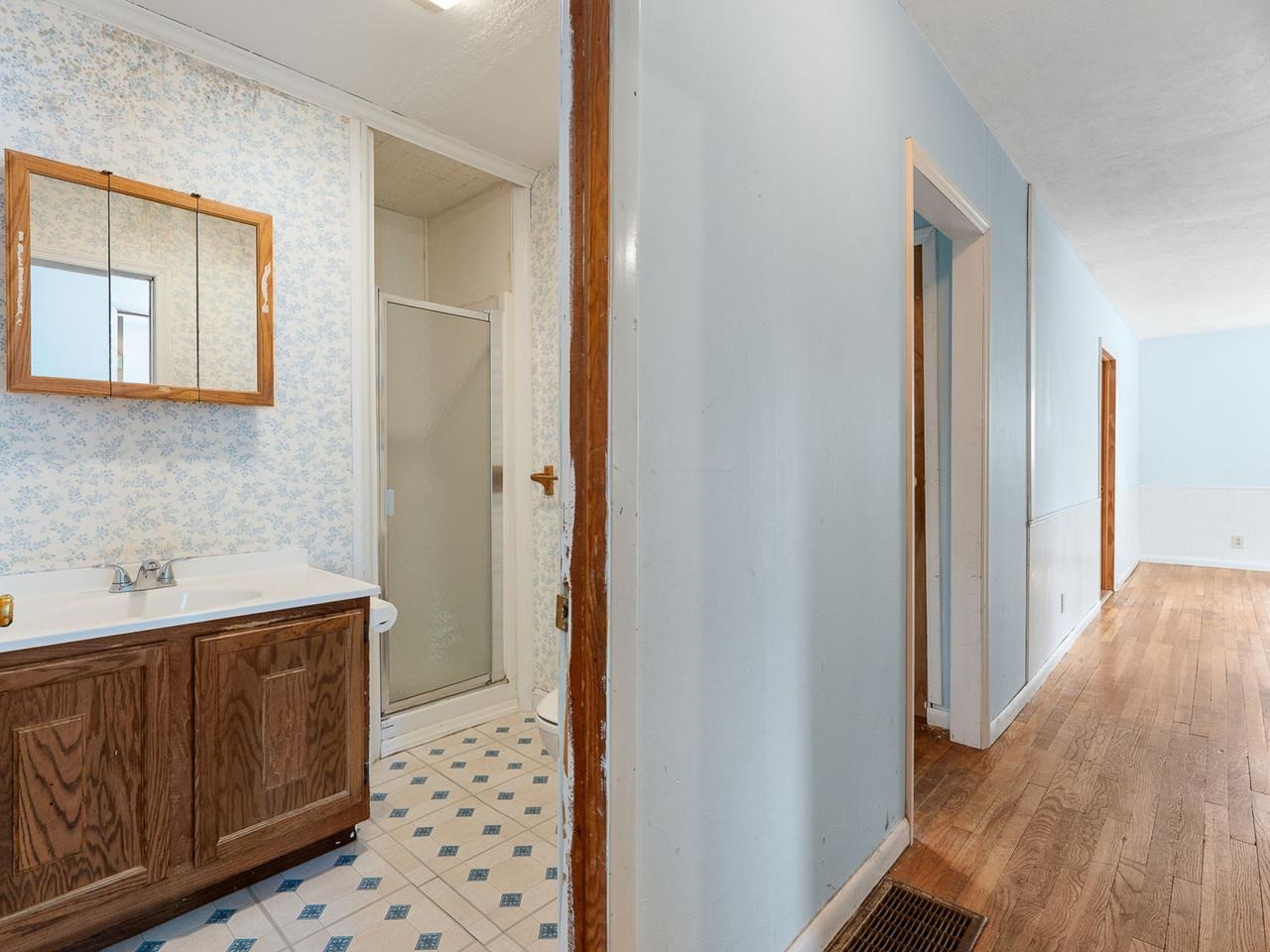 121 Westford Road Property Photo 29