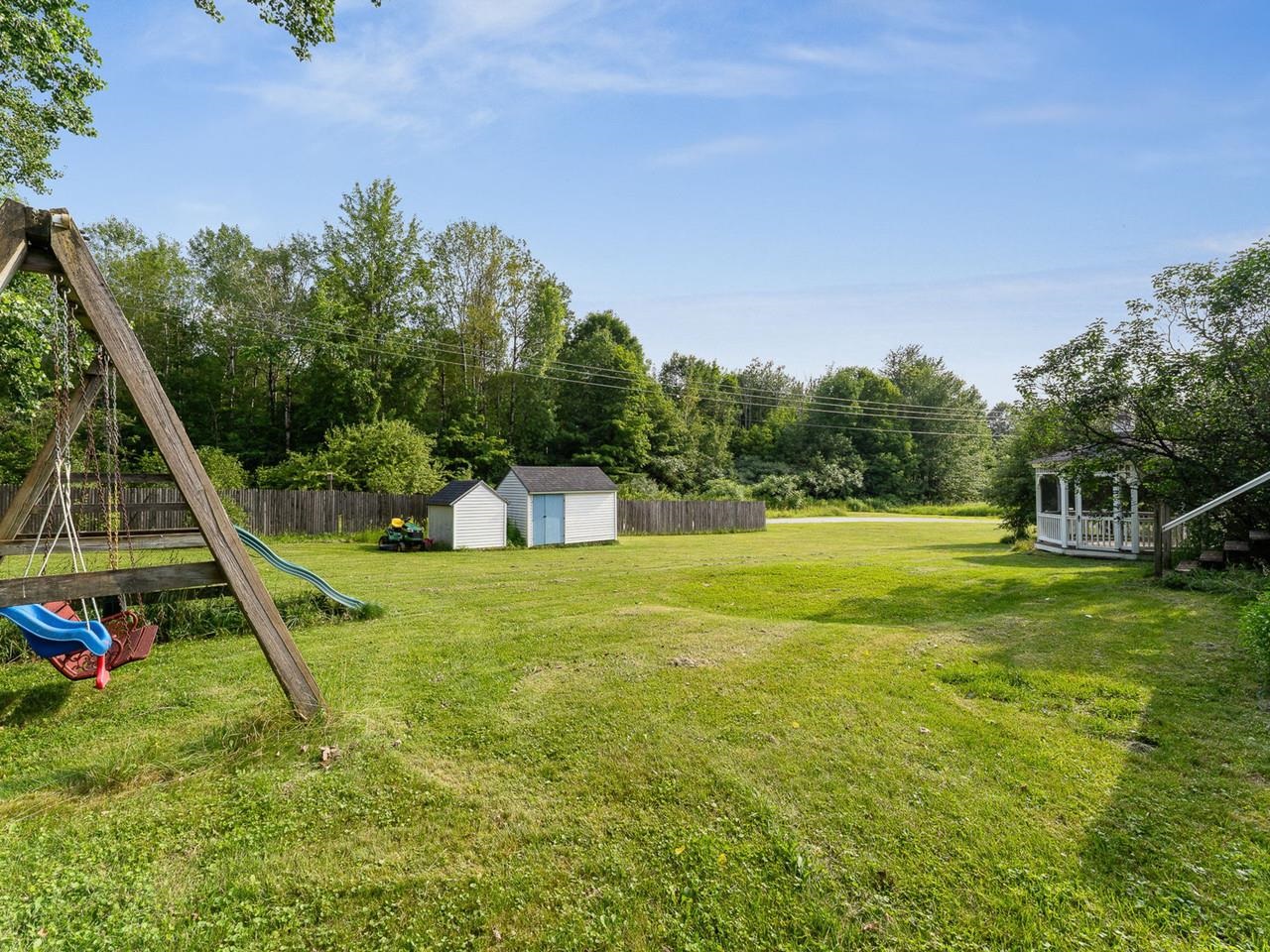 121 Westford Road Property Photo 39