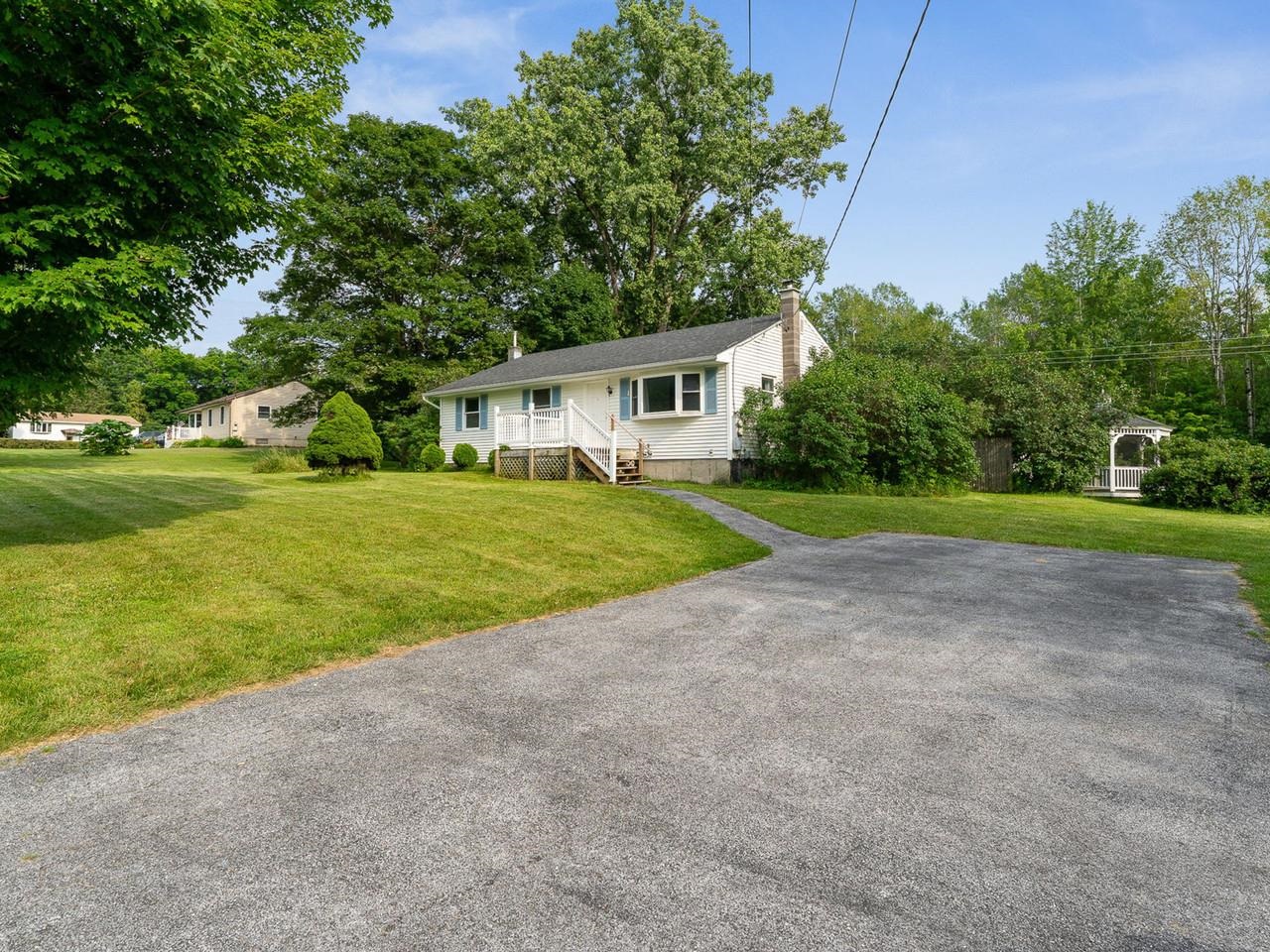 121 Westford Road Property Photo 49