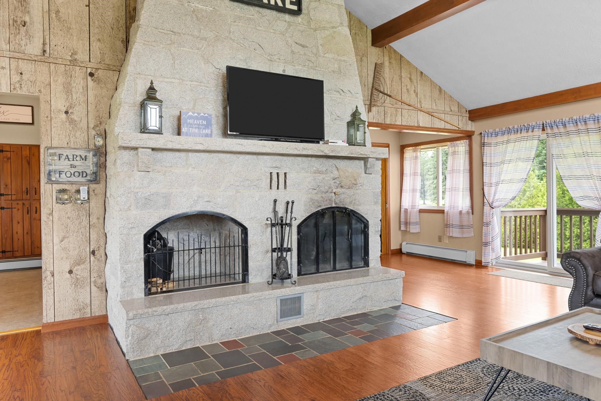 261 Song Bird Drive Property Photo 1