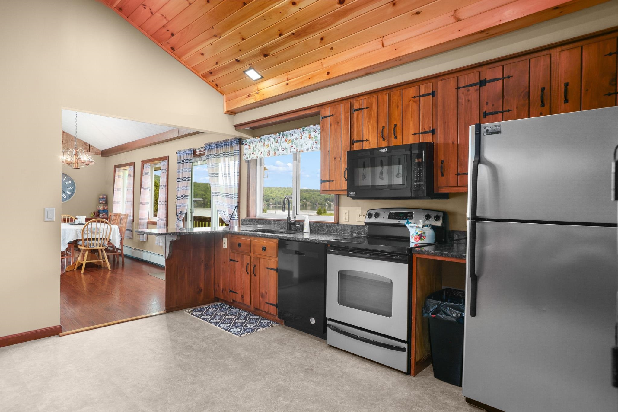 261 Song Bird Drive Property Photo 18