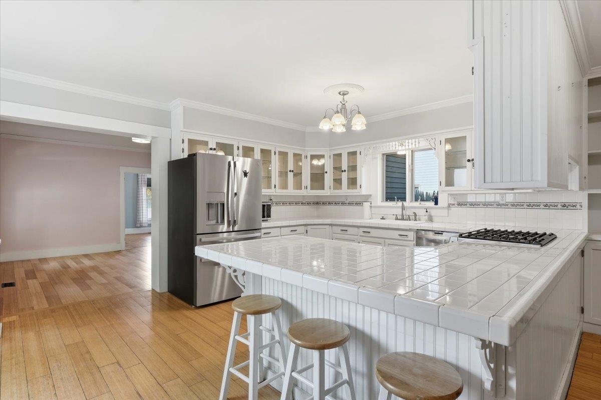 320 Charles Street Property Photo 18