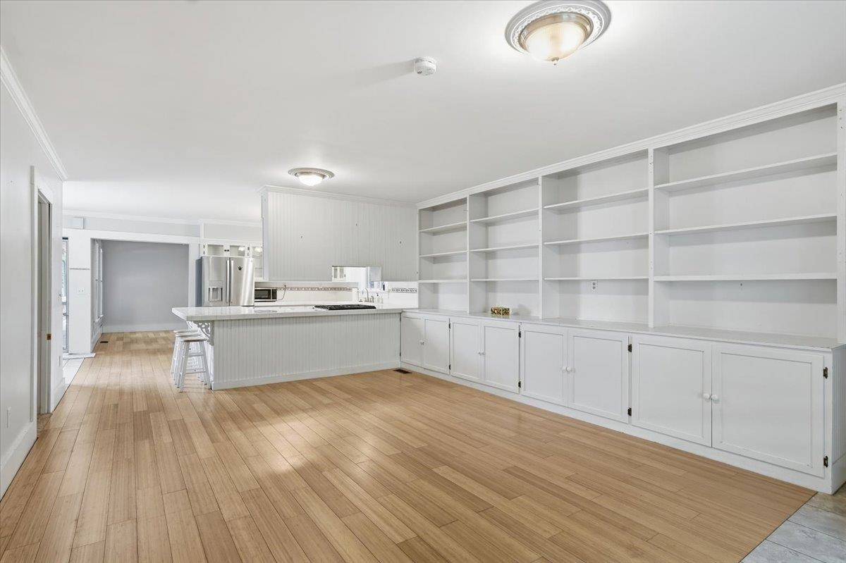 320 Charles Street Property Photo 20