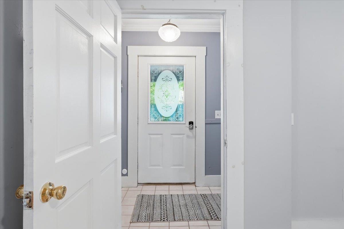 320 Charles Street Property Photo 23