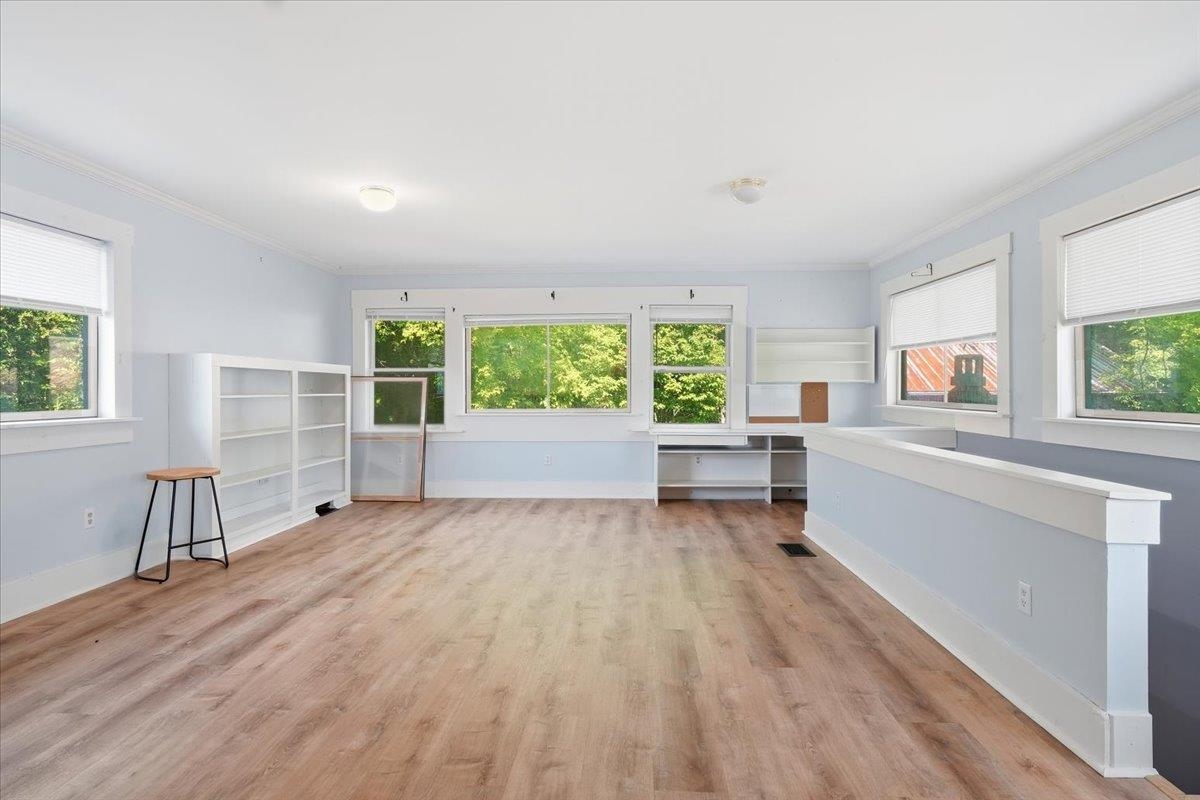 320 Charles Street Property Photo 25