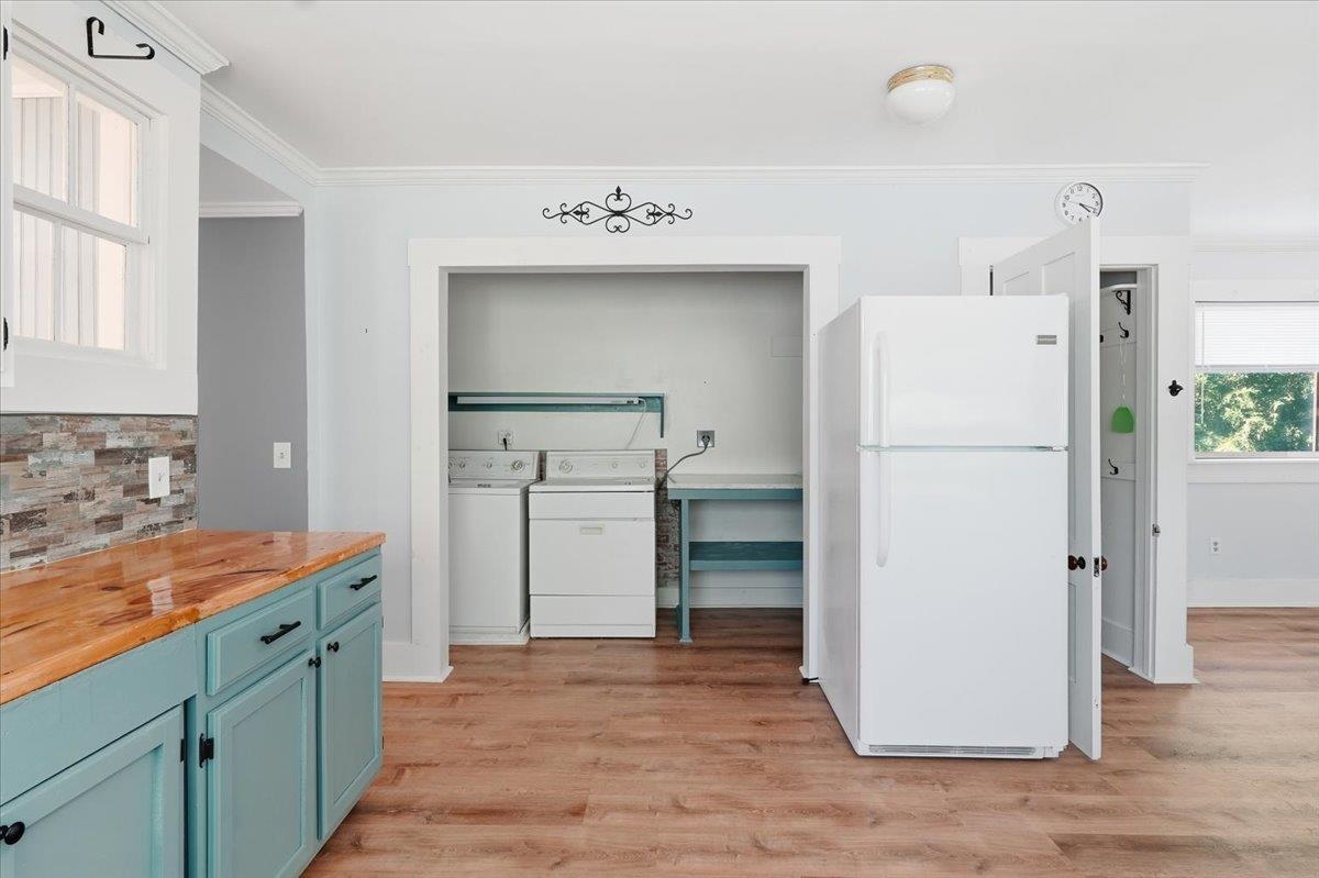 320 Charles Street Property Photo 32