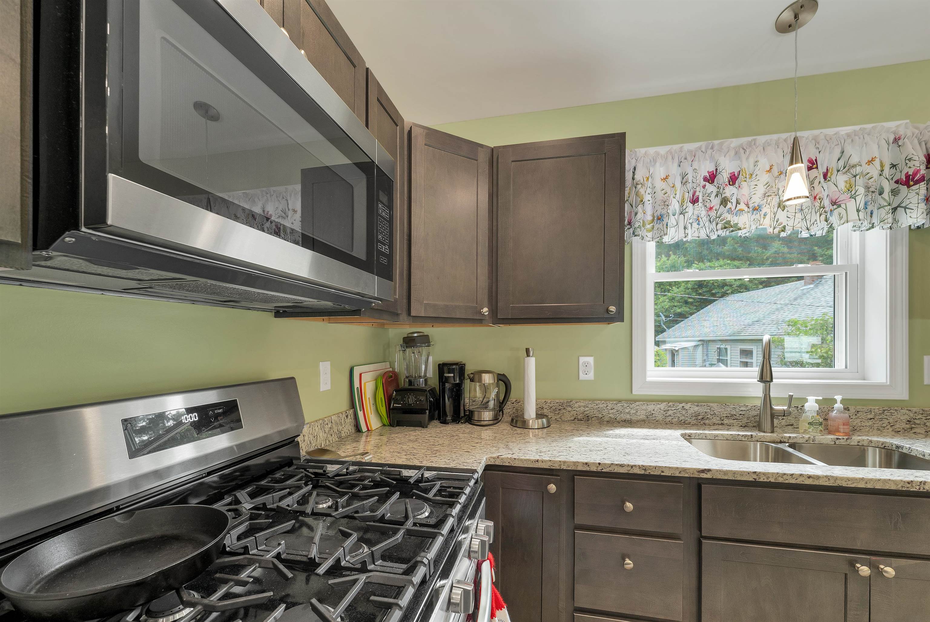 3 Carver Street Property Photo 7
