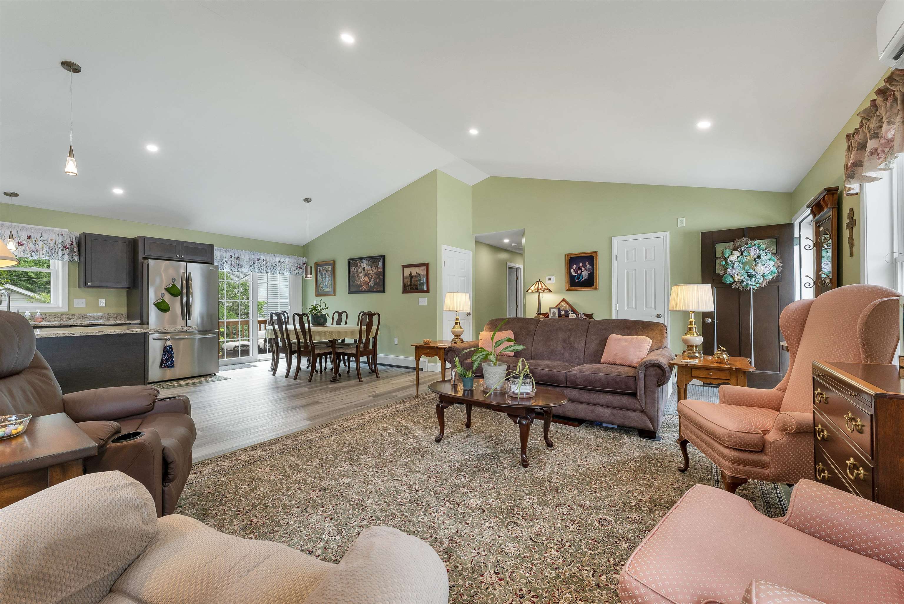 3 Carver Street Property Photo 14