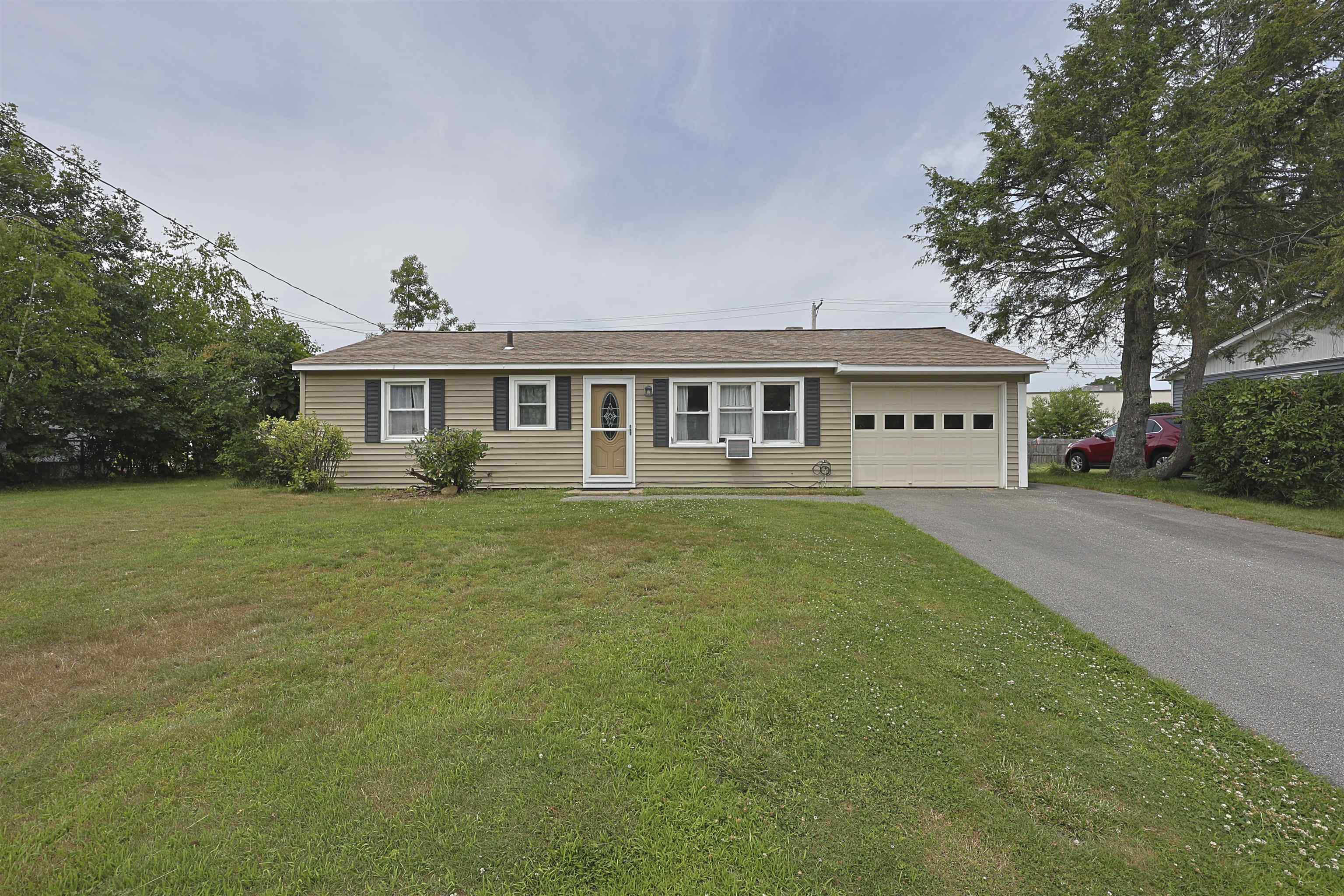53 Kelwyn Drive Property Photo 1