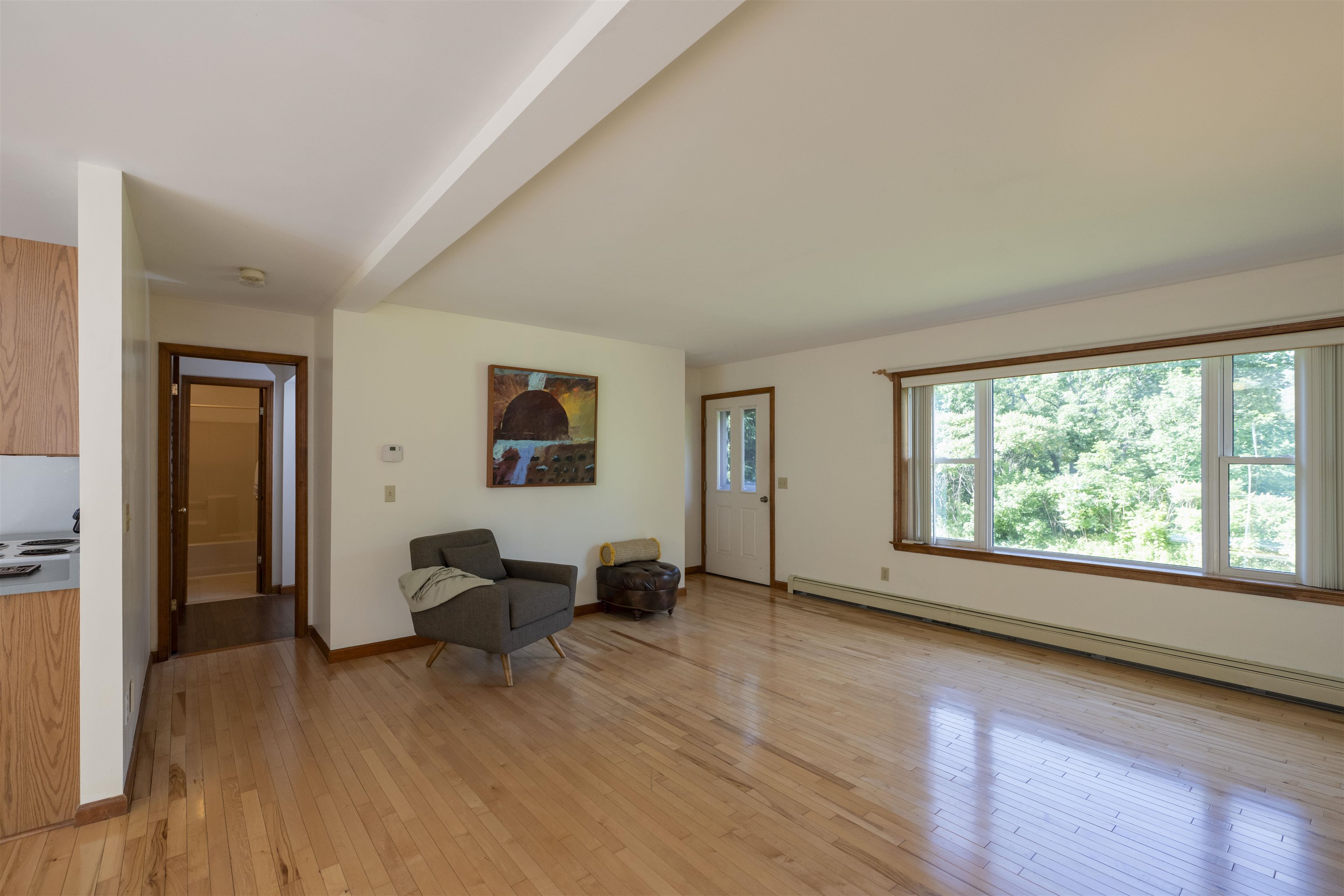 100 Riverside Lane Property Photo 5