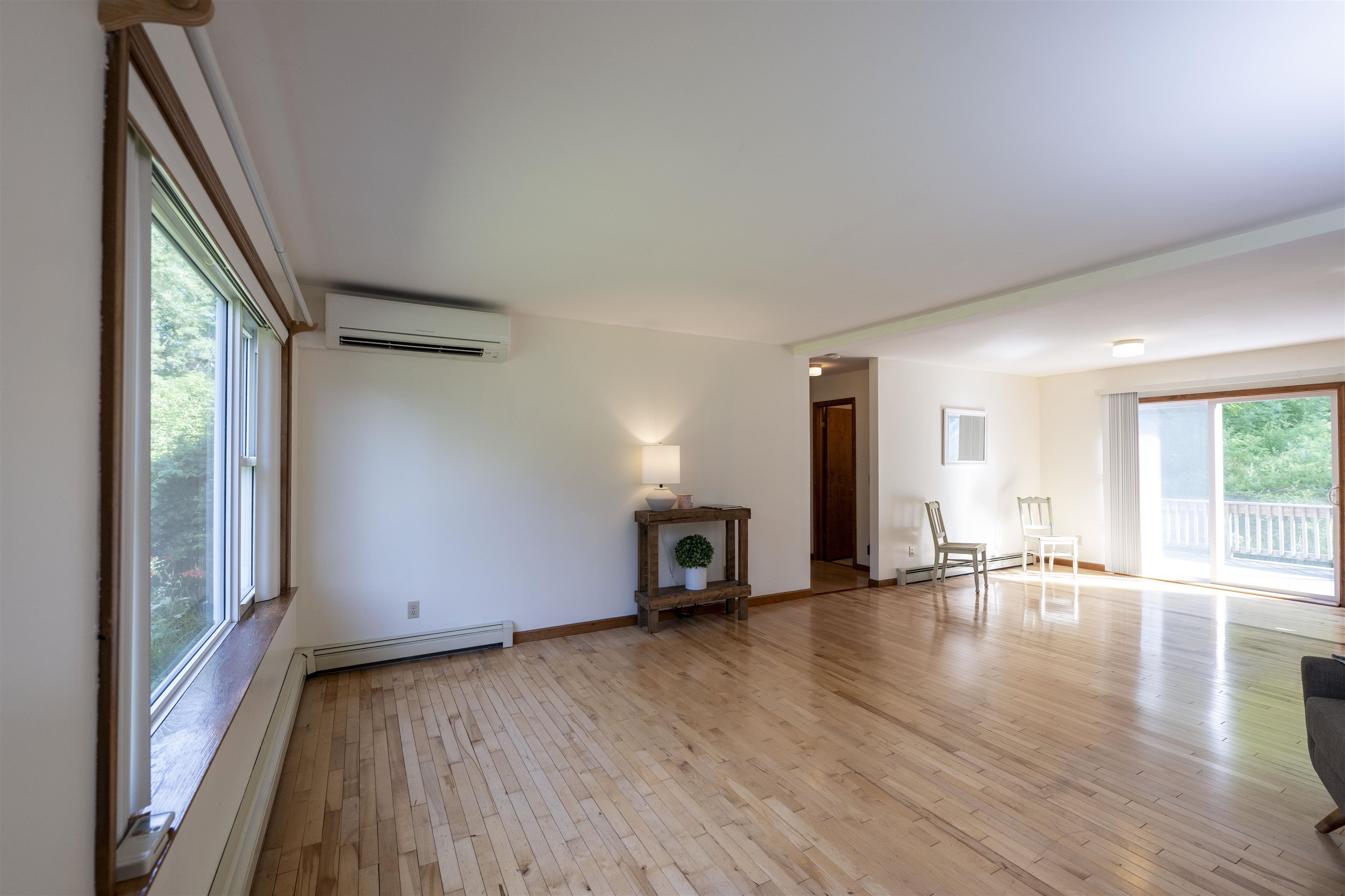 100 Riverside Lane Property Photo 7