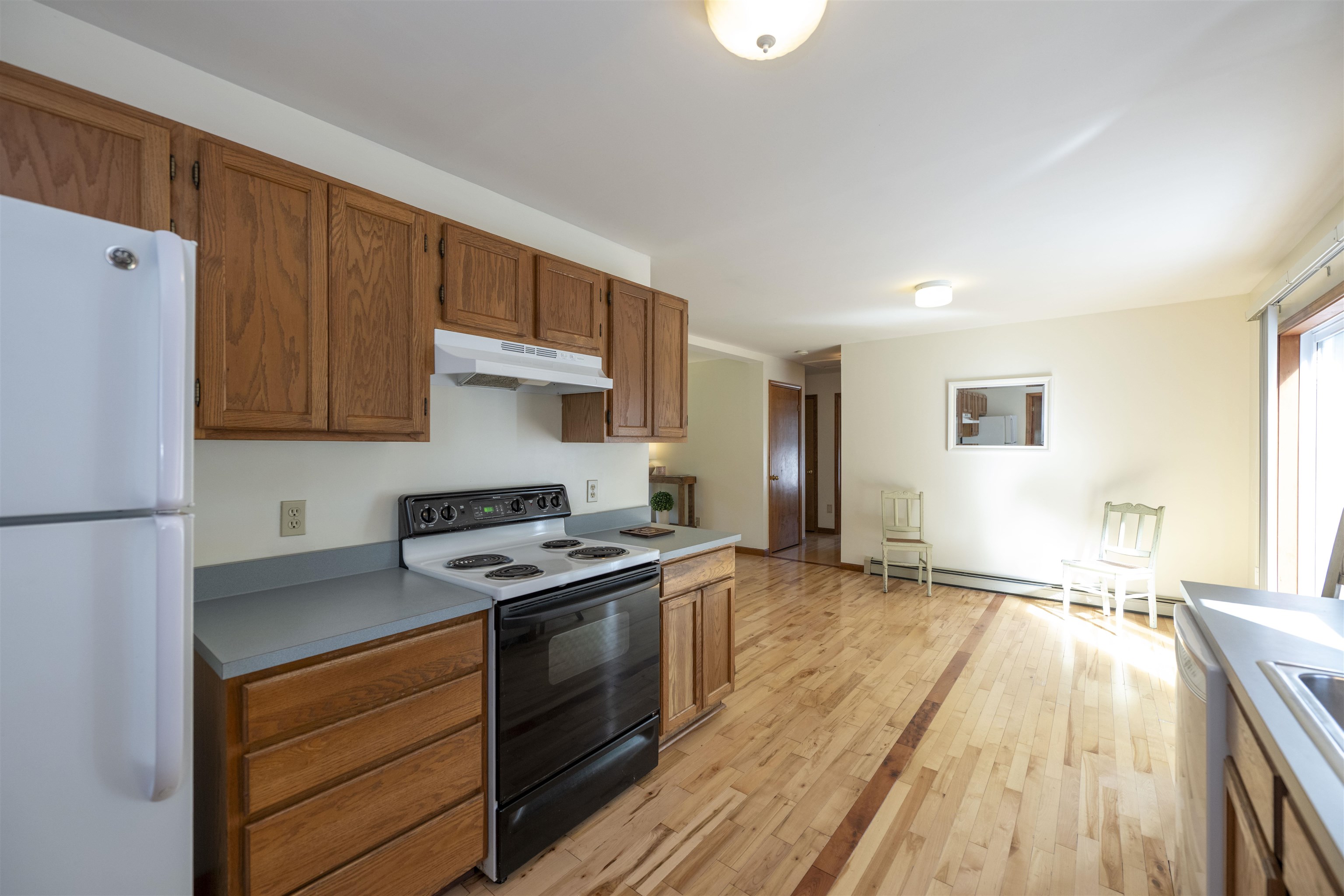 100 Riverside Lane Property Photo 11
