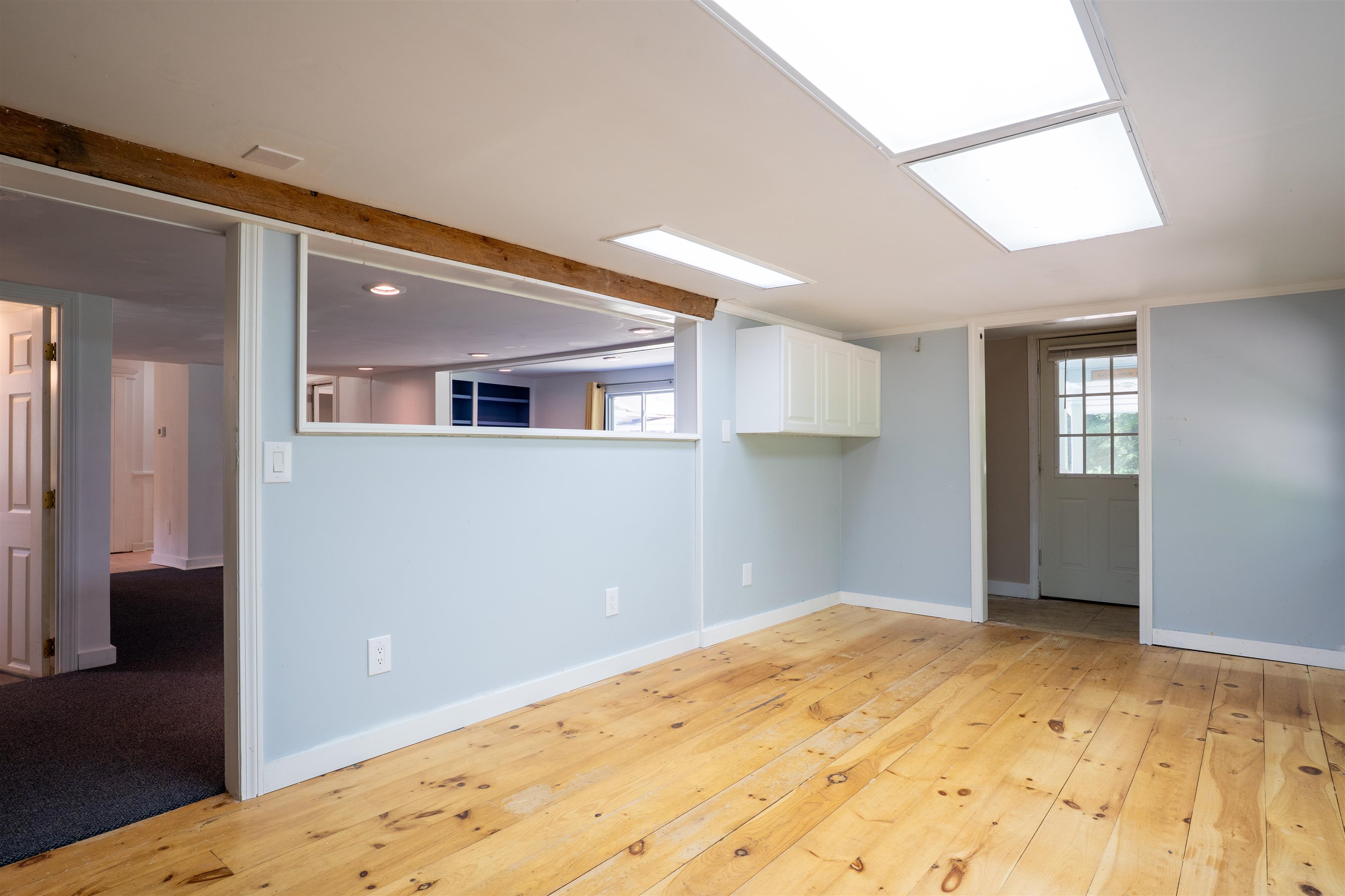 905 New Hampton Road Property Photo 13