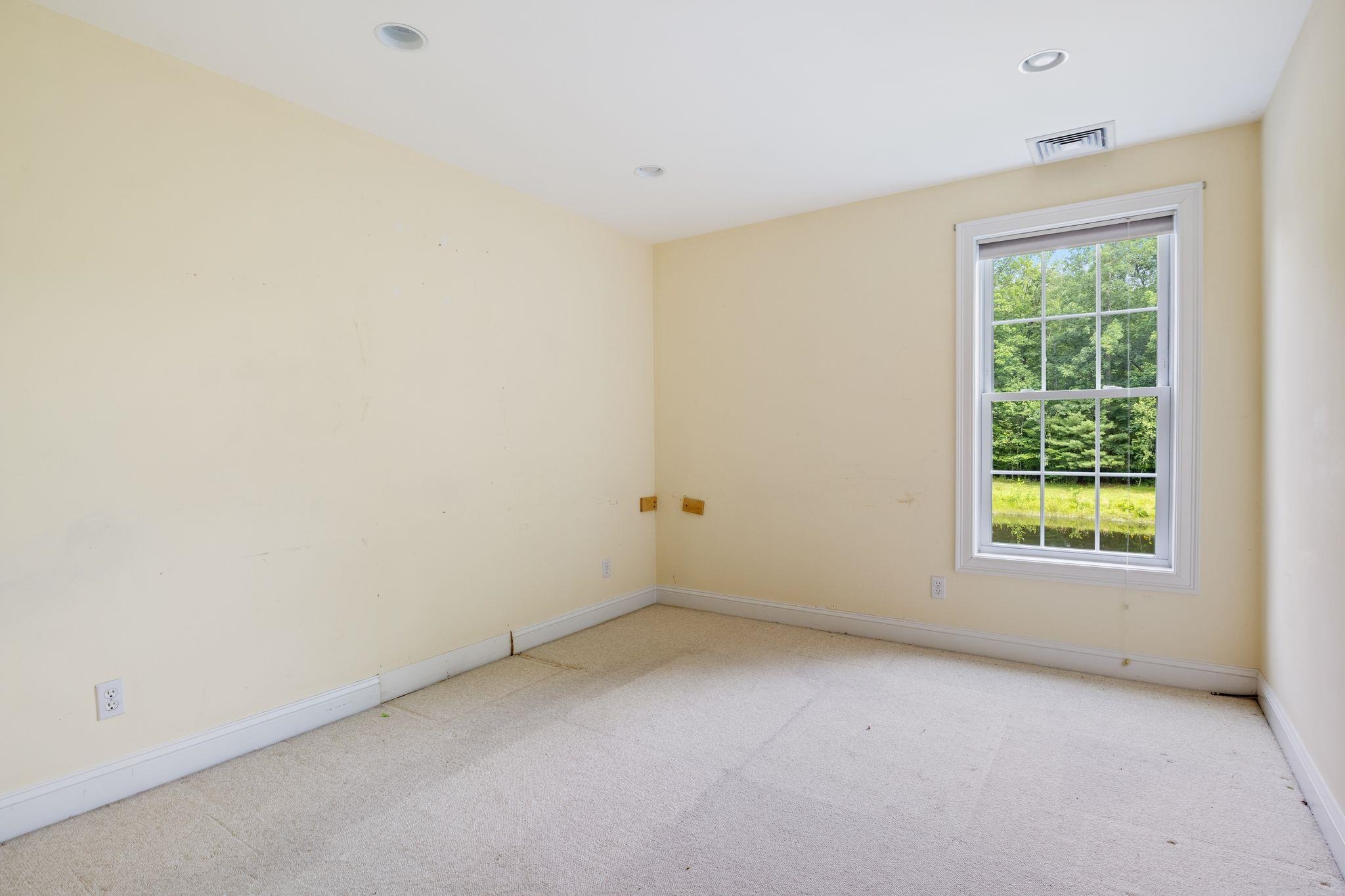 29 Vineyard Drive Property Photo 31