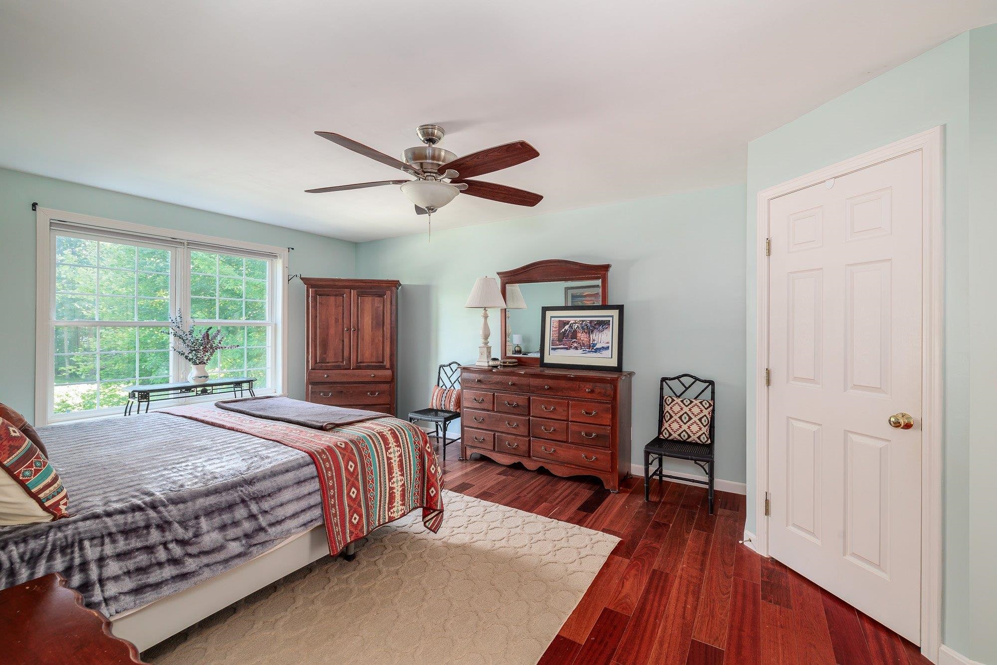 49 Sydney Drive Property Photo 15
