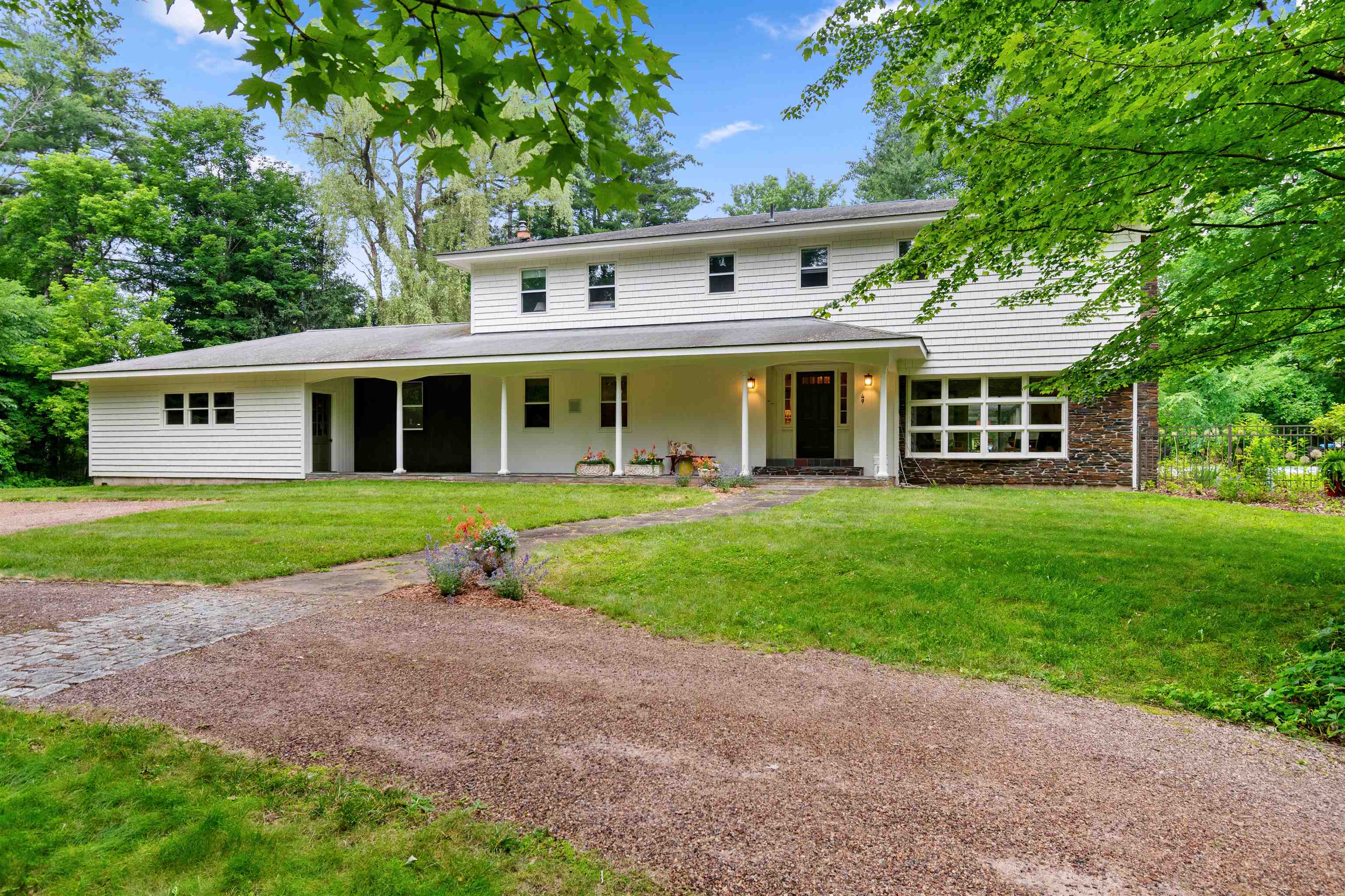 49 Shady Lane Property Photo 1