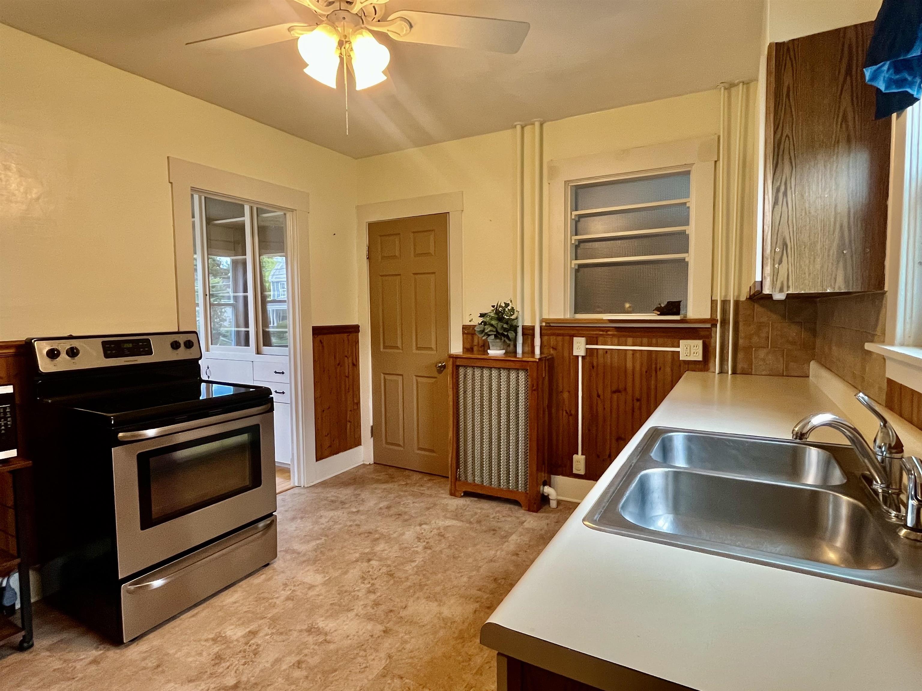 265 Norway Street Property Photo 13