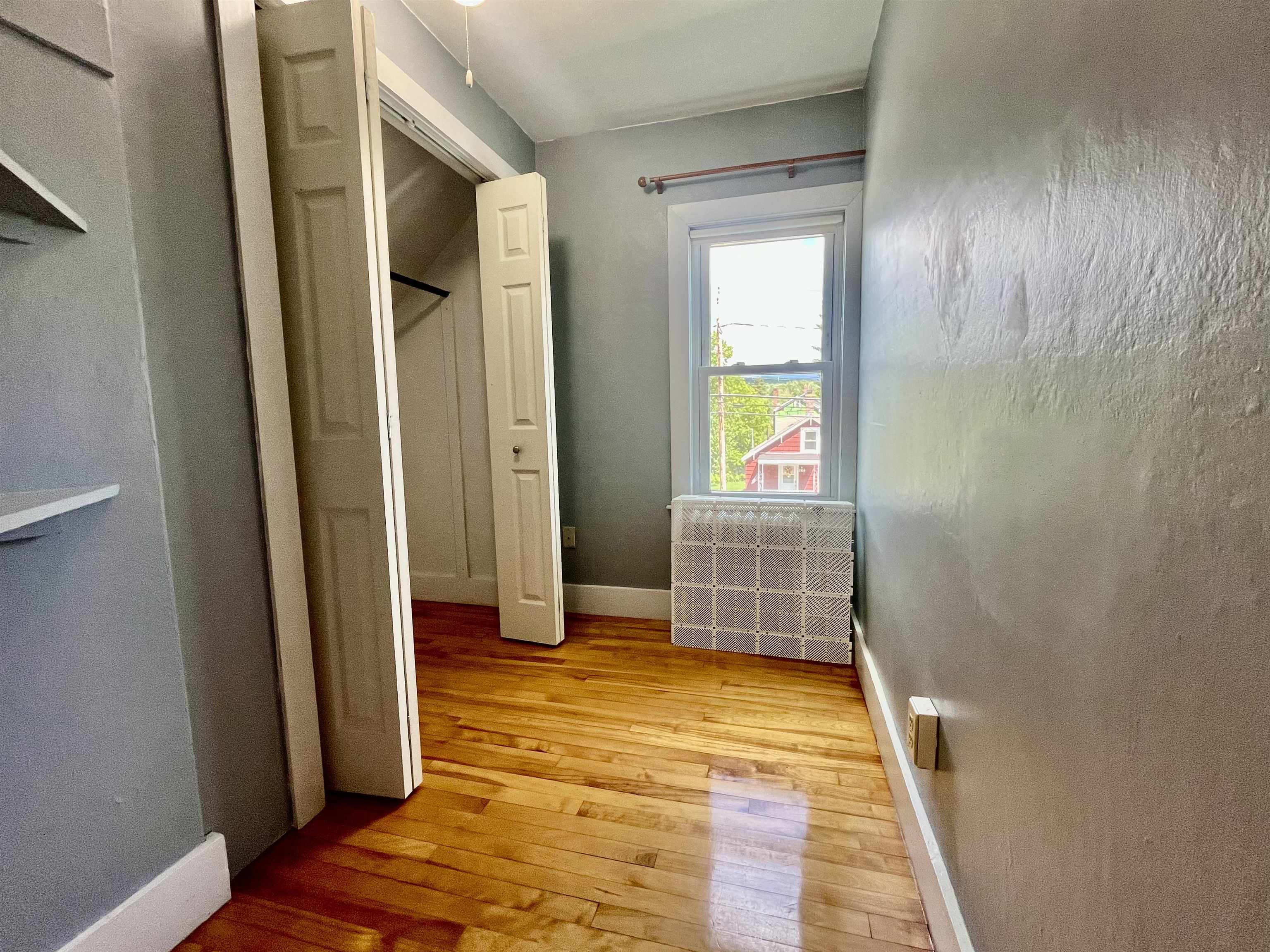 265 Norway Street Property Photo 23