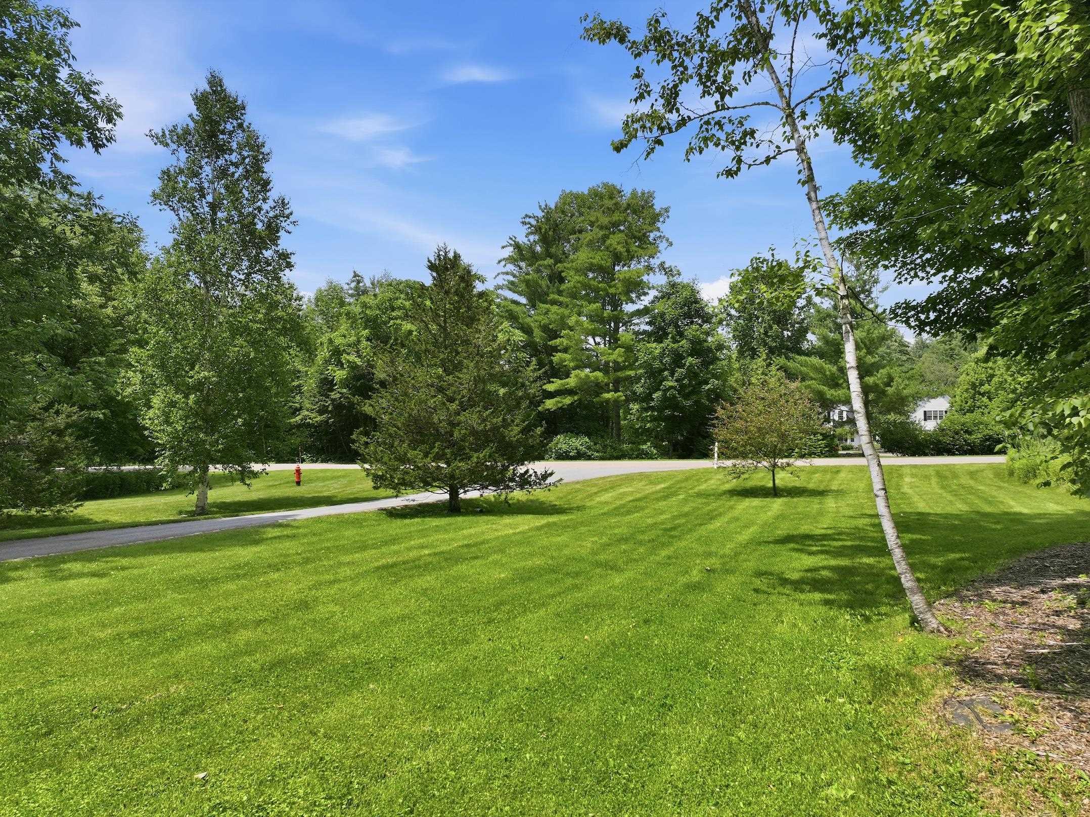 305 Westview Drive Property Photo 2