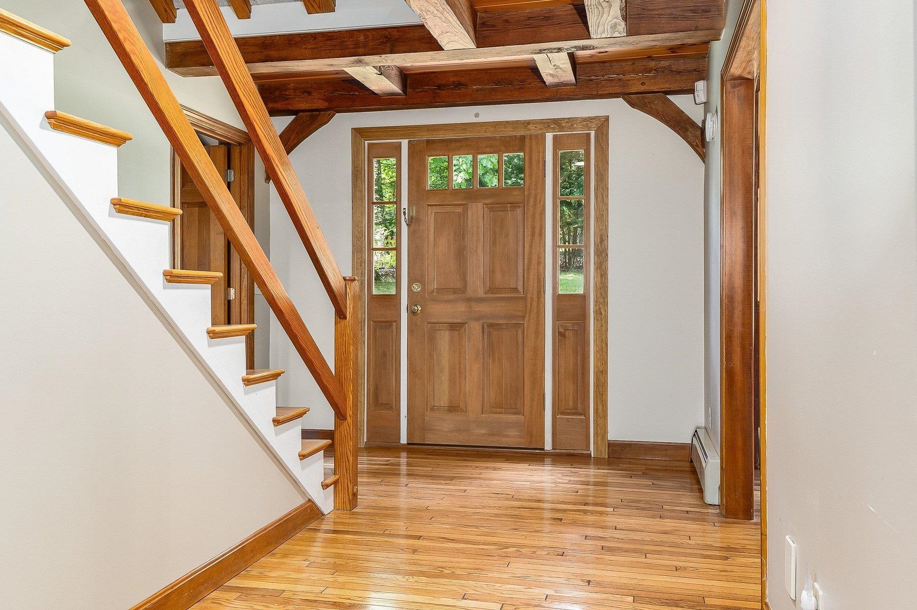 6 Gas Light Lane Property Photo 12