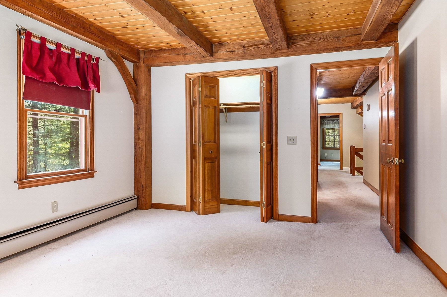6 Gas Light Lane Property Photo 35