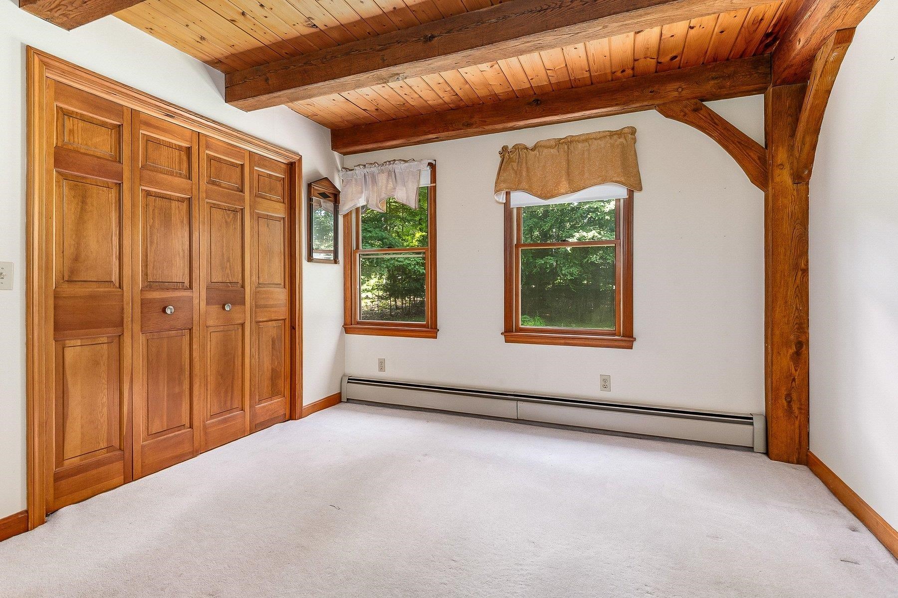 6 Gas Light Lane Property Photo 40