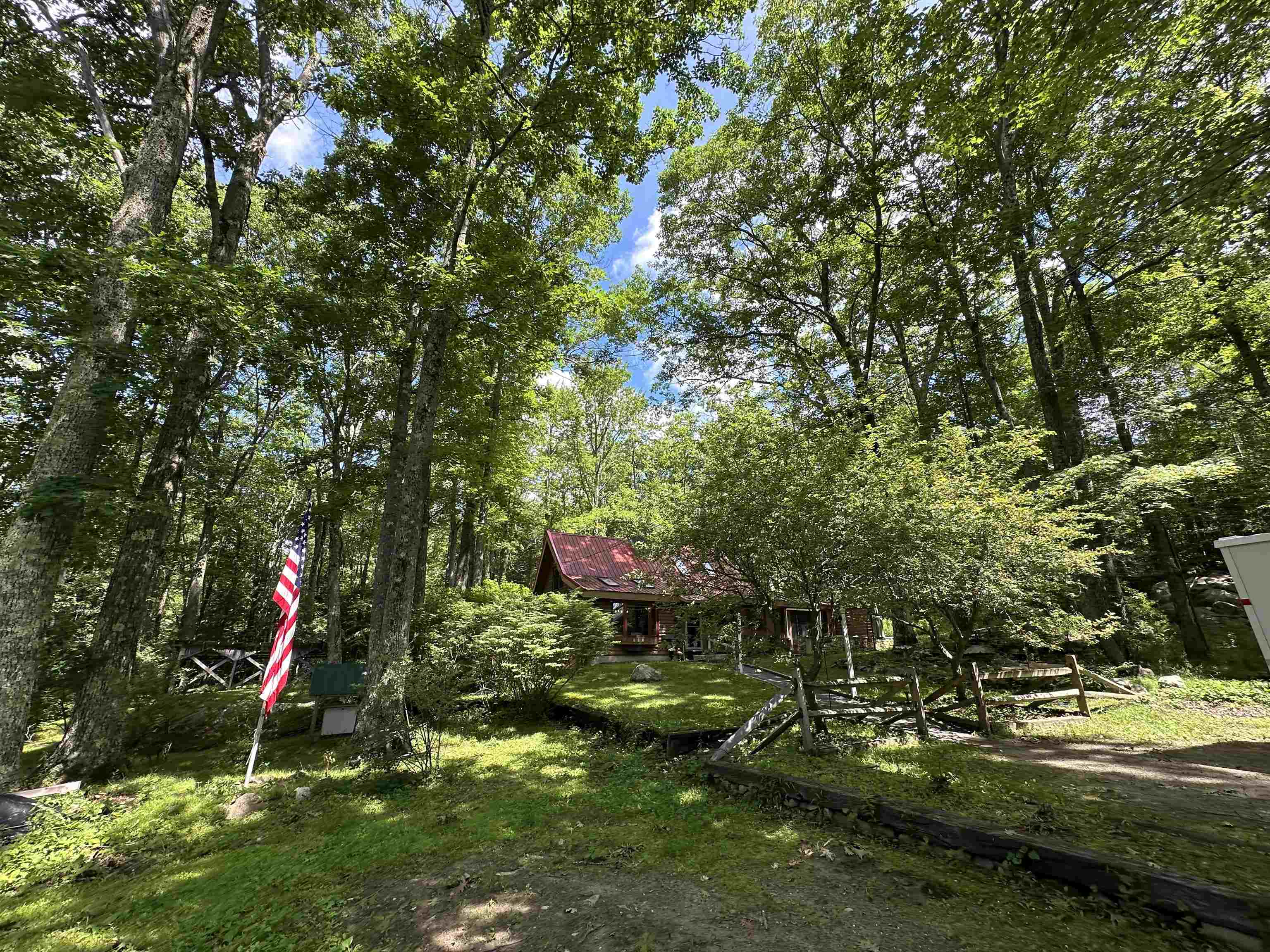 220 Monadnock Street Property Photo 3