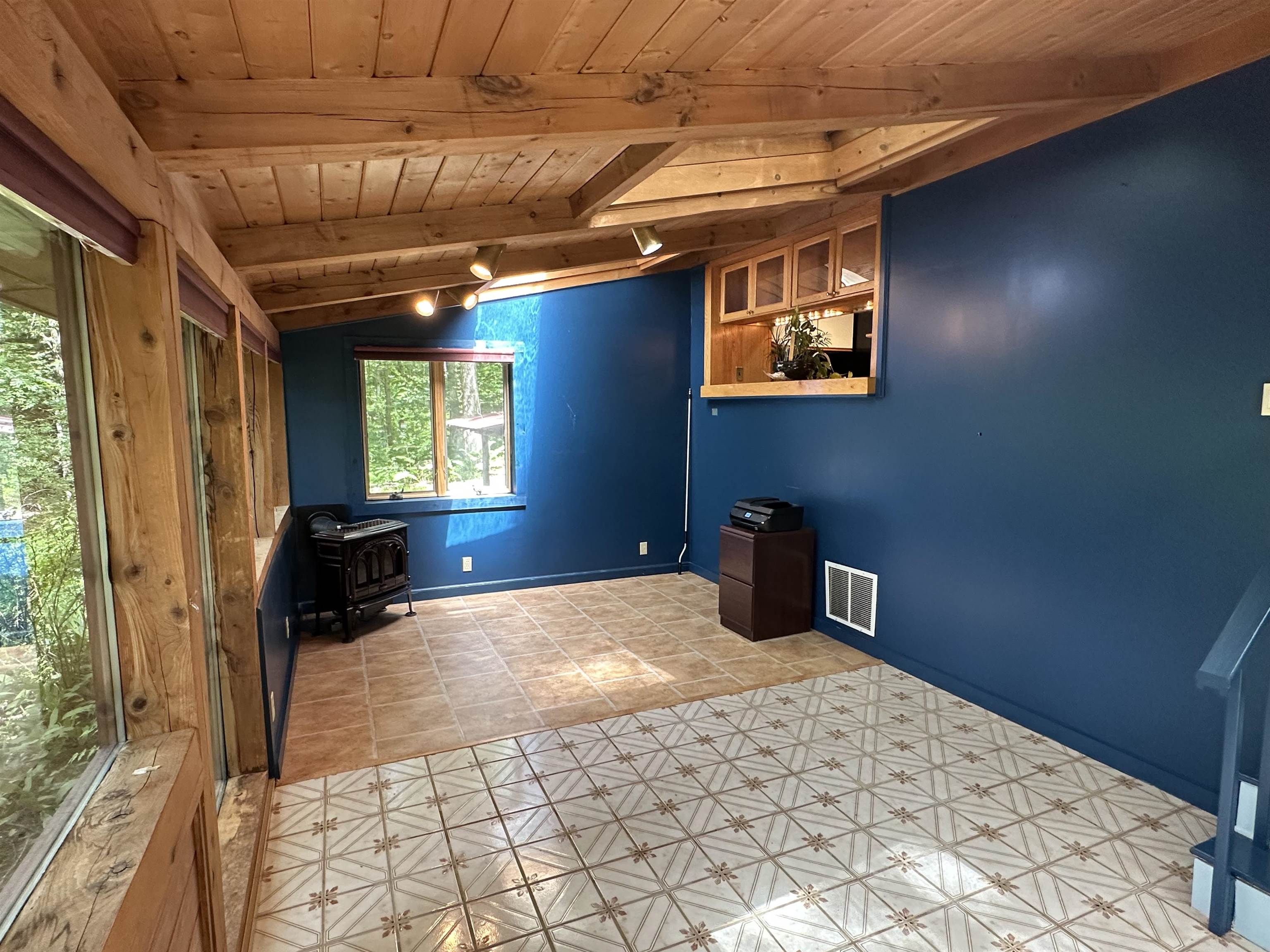 220 Monadnock Street Property Photo 33