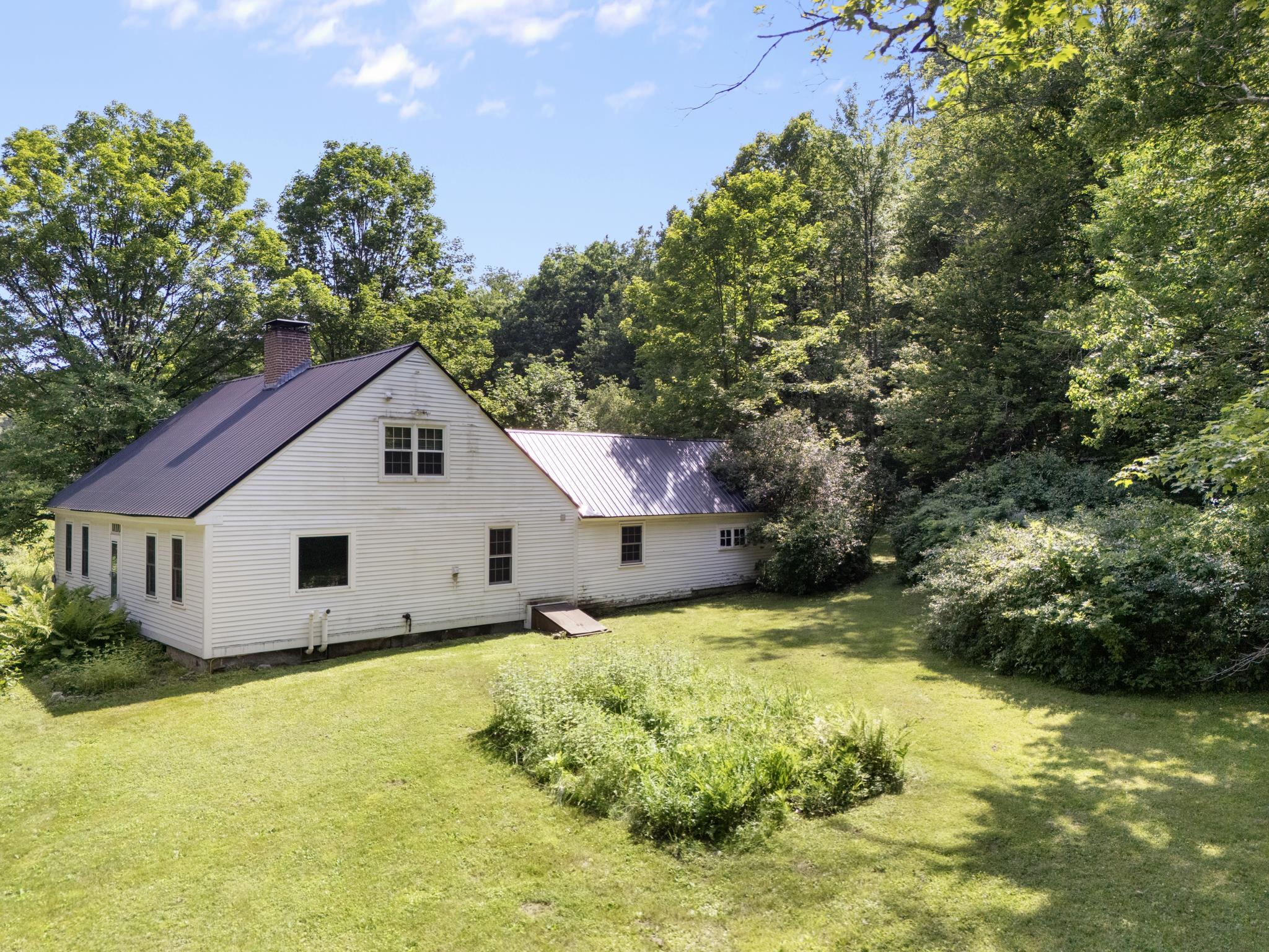 85 Brown's Road Property Photo 39