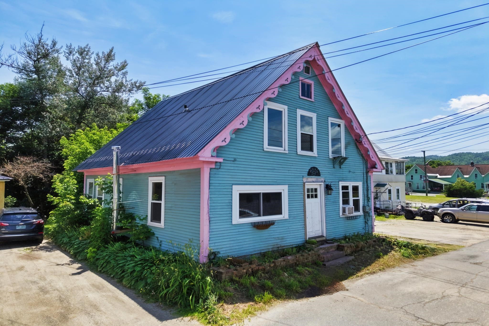 8 Oak Hill Street Property Photo 32