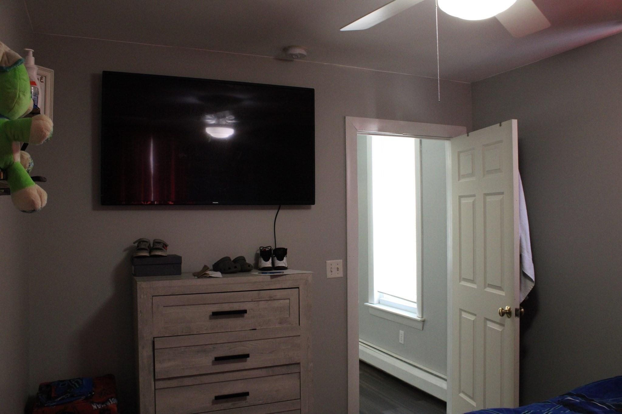 644 Pine Street Property Photo 11