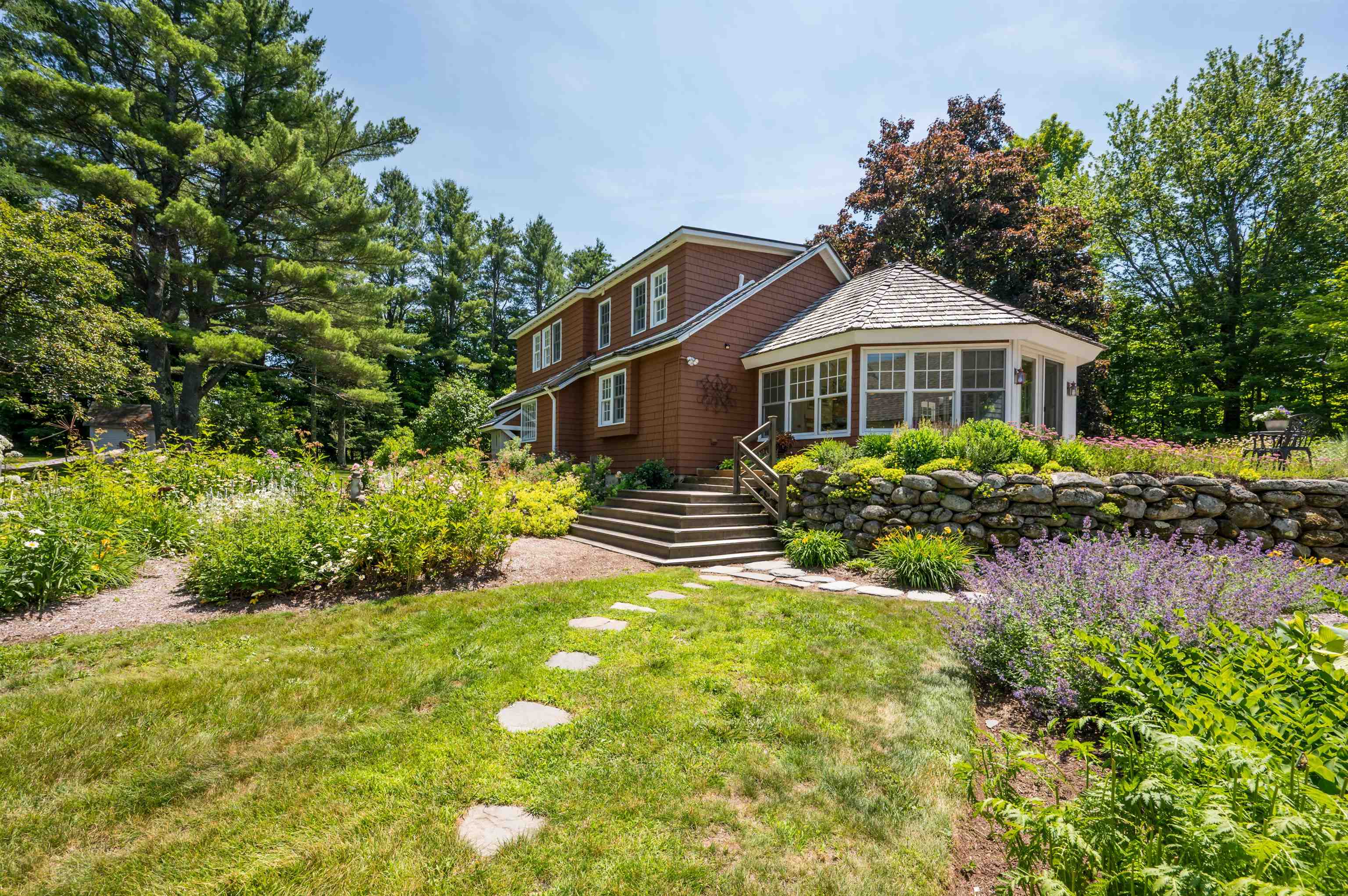 100 Page Road Property Photo 1