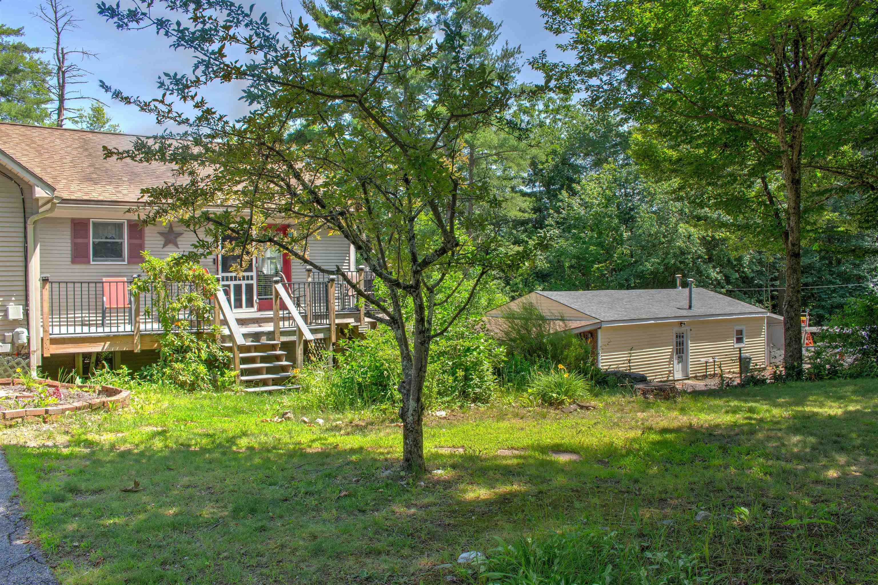 112 S Winchester Street Property Photo 32