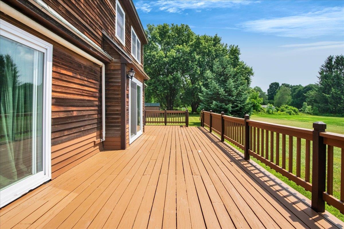 3 Place Drive Property Photo 10