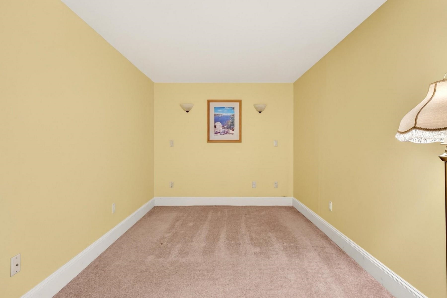 15 Tuttle Meadow Drive Property Photo 48