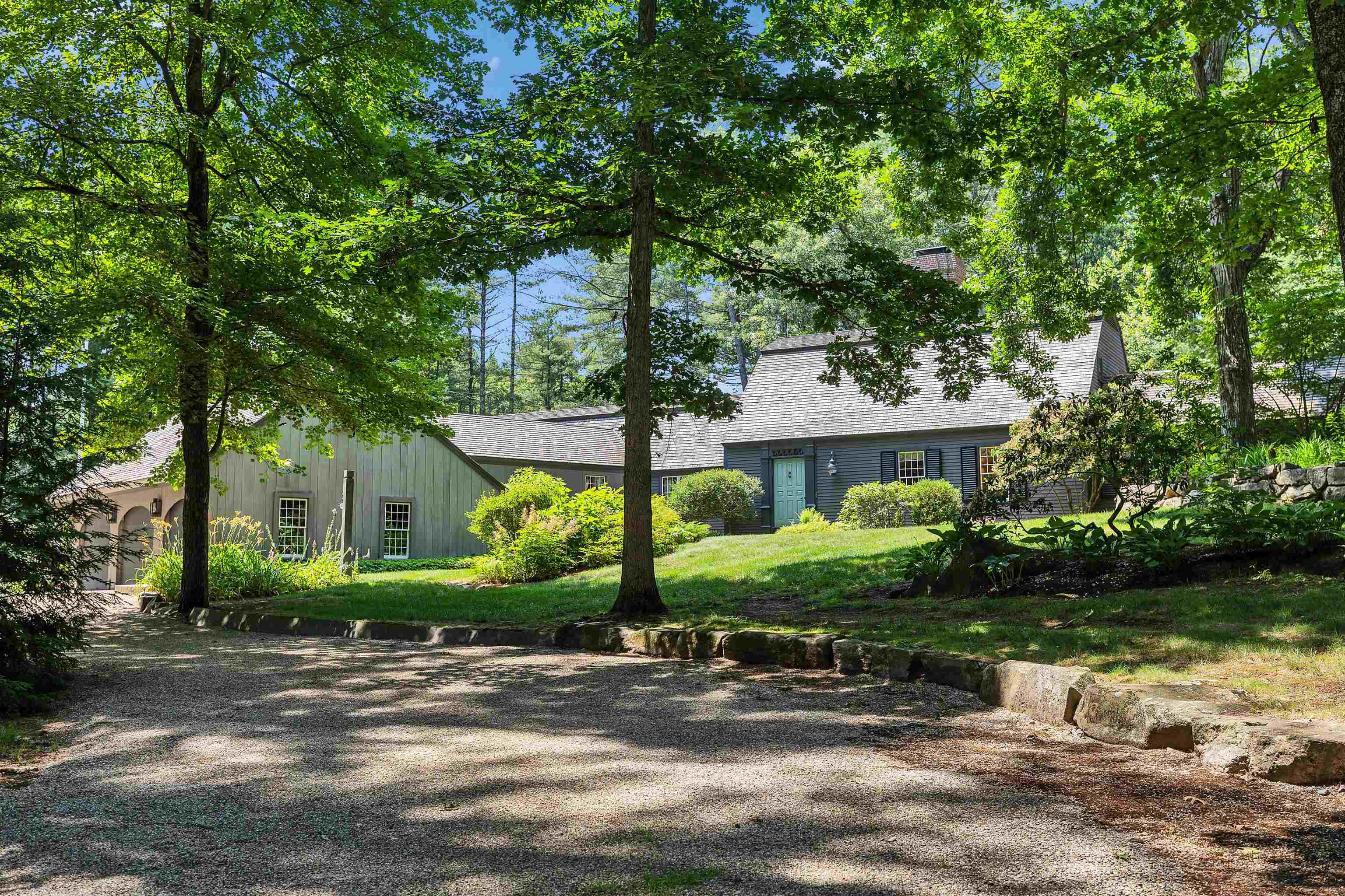 7 Melendy Hollow Property Photo 1