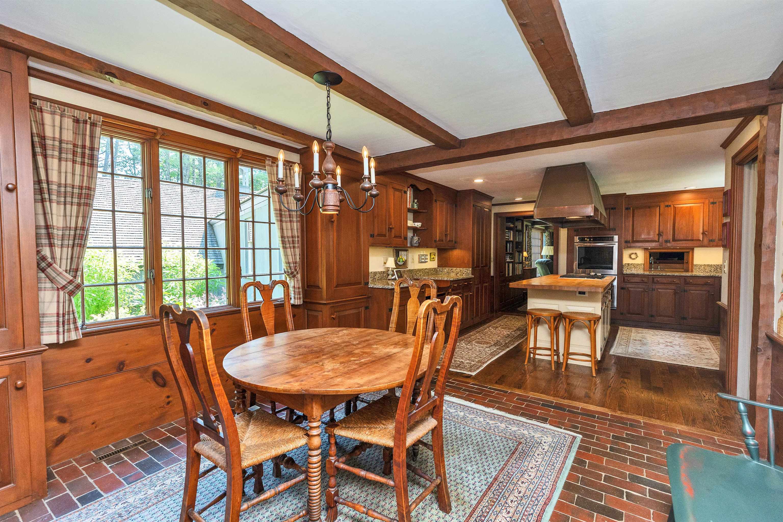 7 Melendy Hollow Property Photo 12