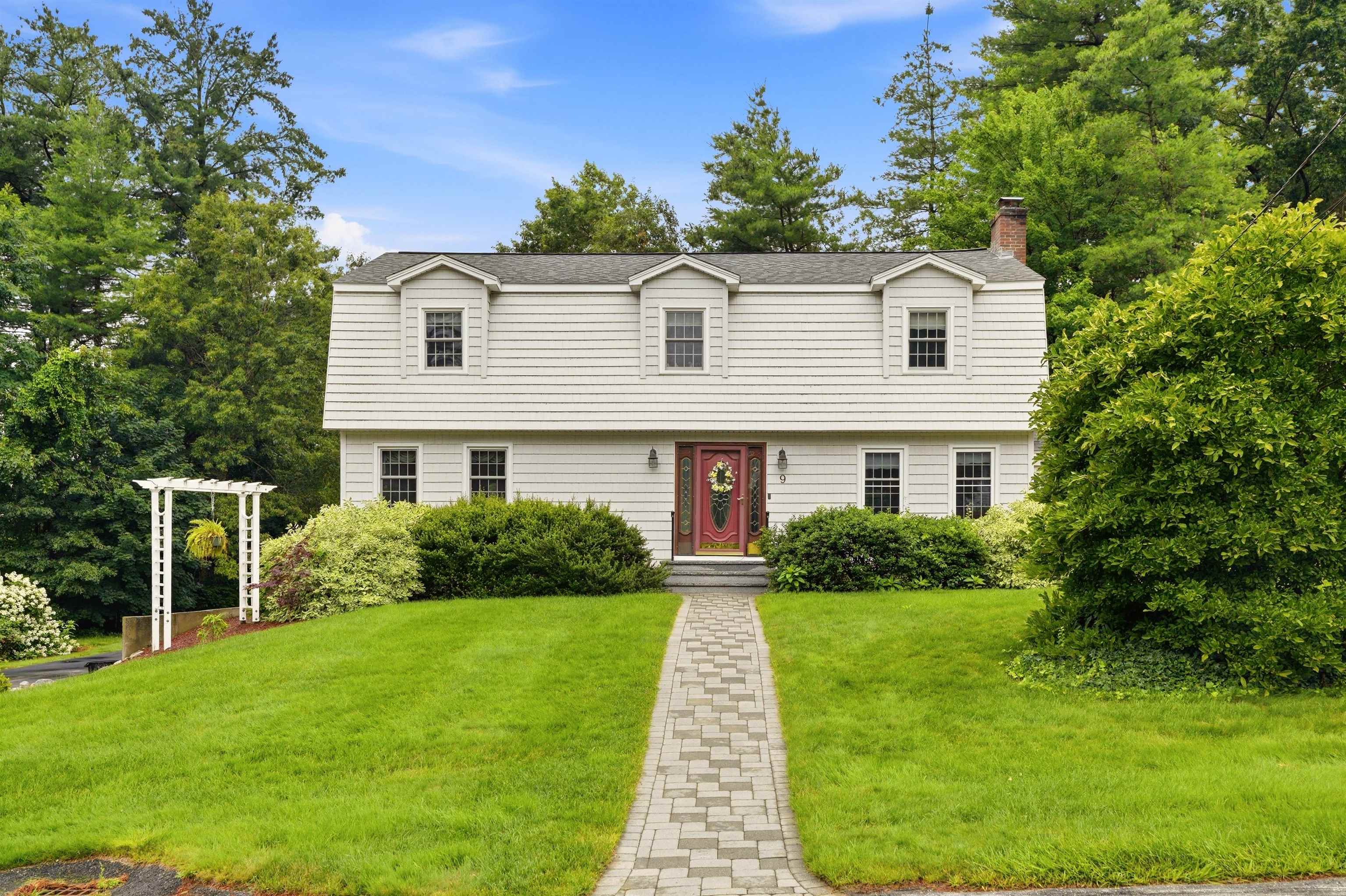 9 Whitman Road Property Photo 1
