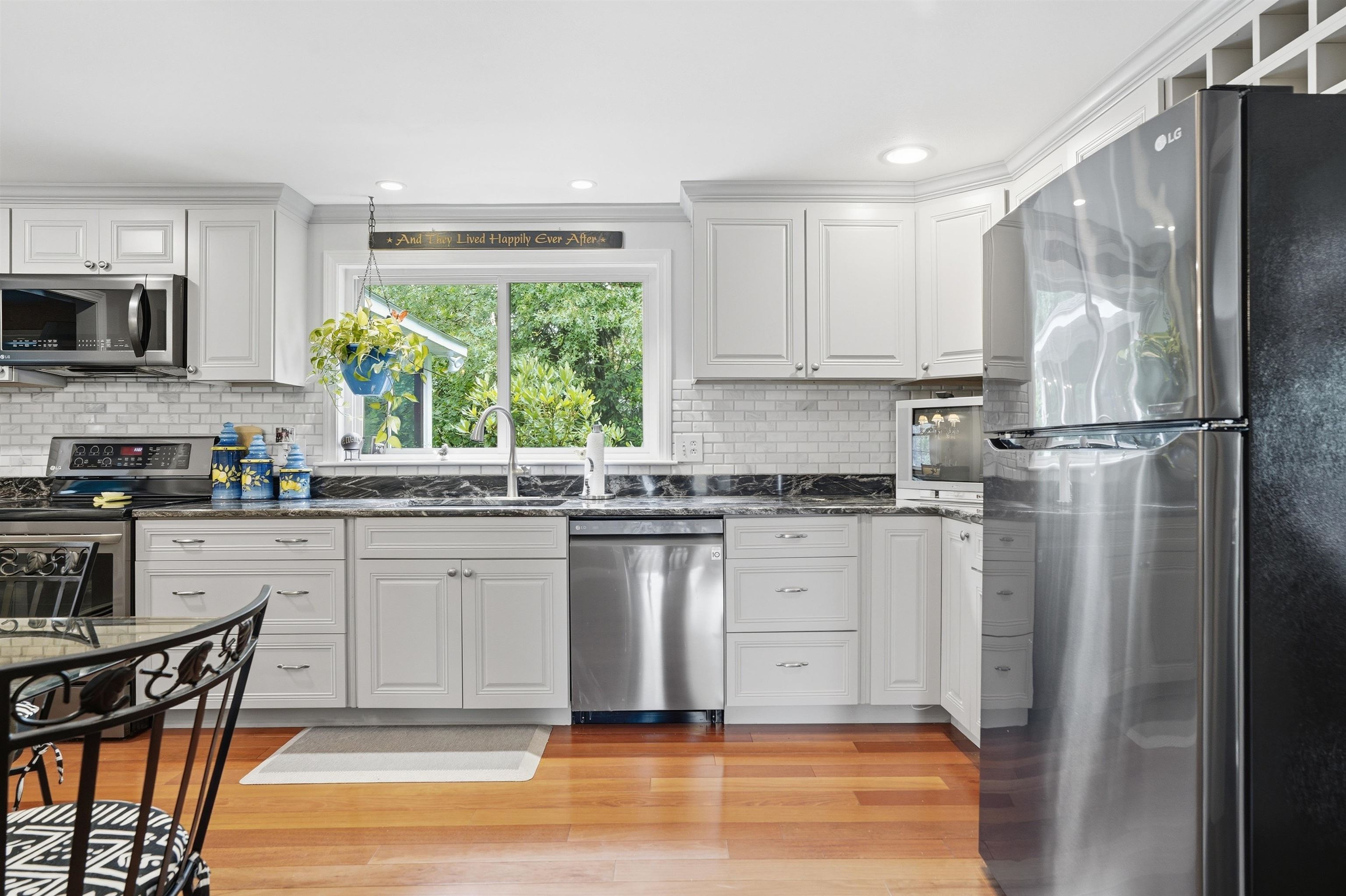 9 Whitman Road Property Photo 3