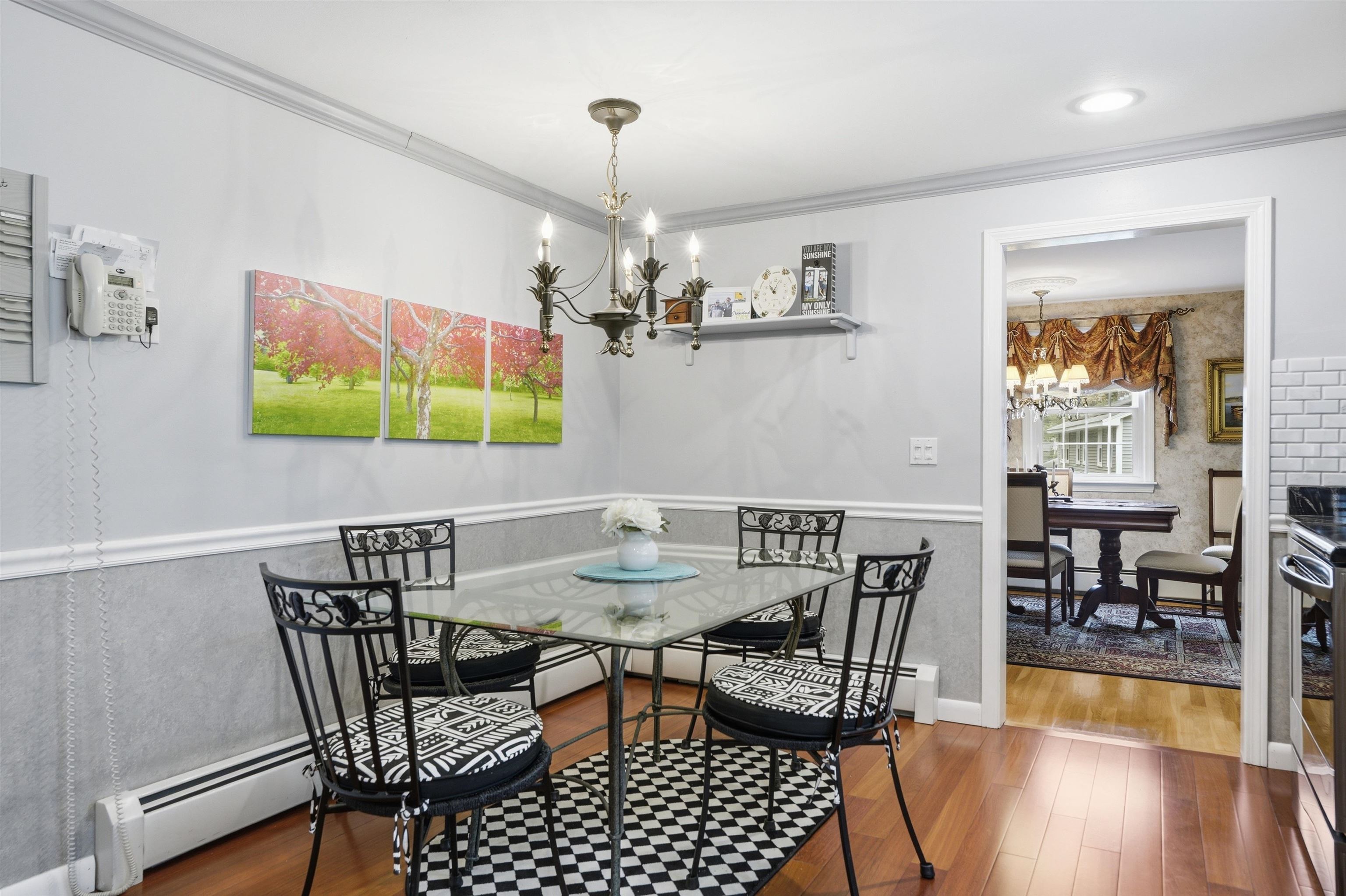 9 Whitman Road Property Photo 4