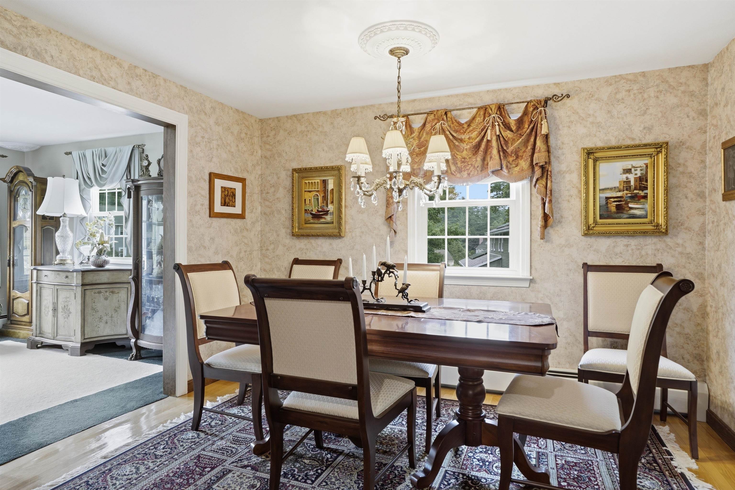 9 Whitman Road Property Photo 6