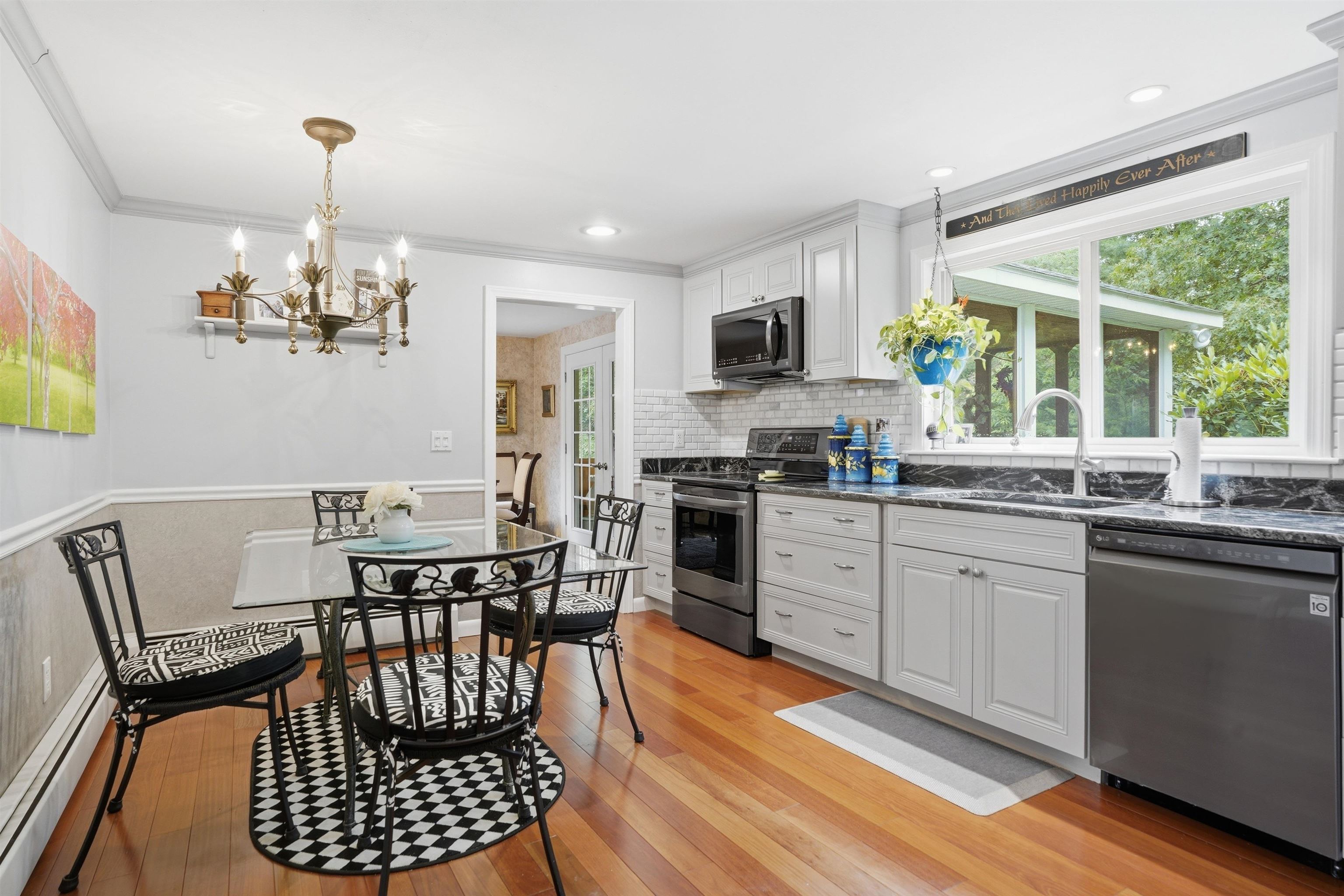 9 Whitman Road Property Photo 8