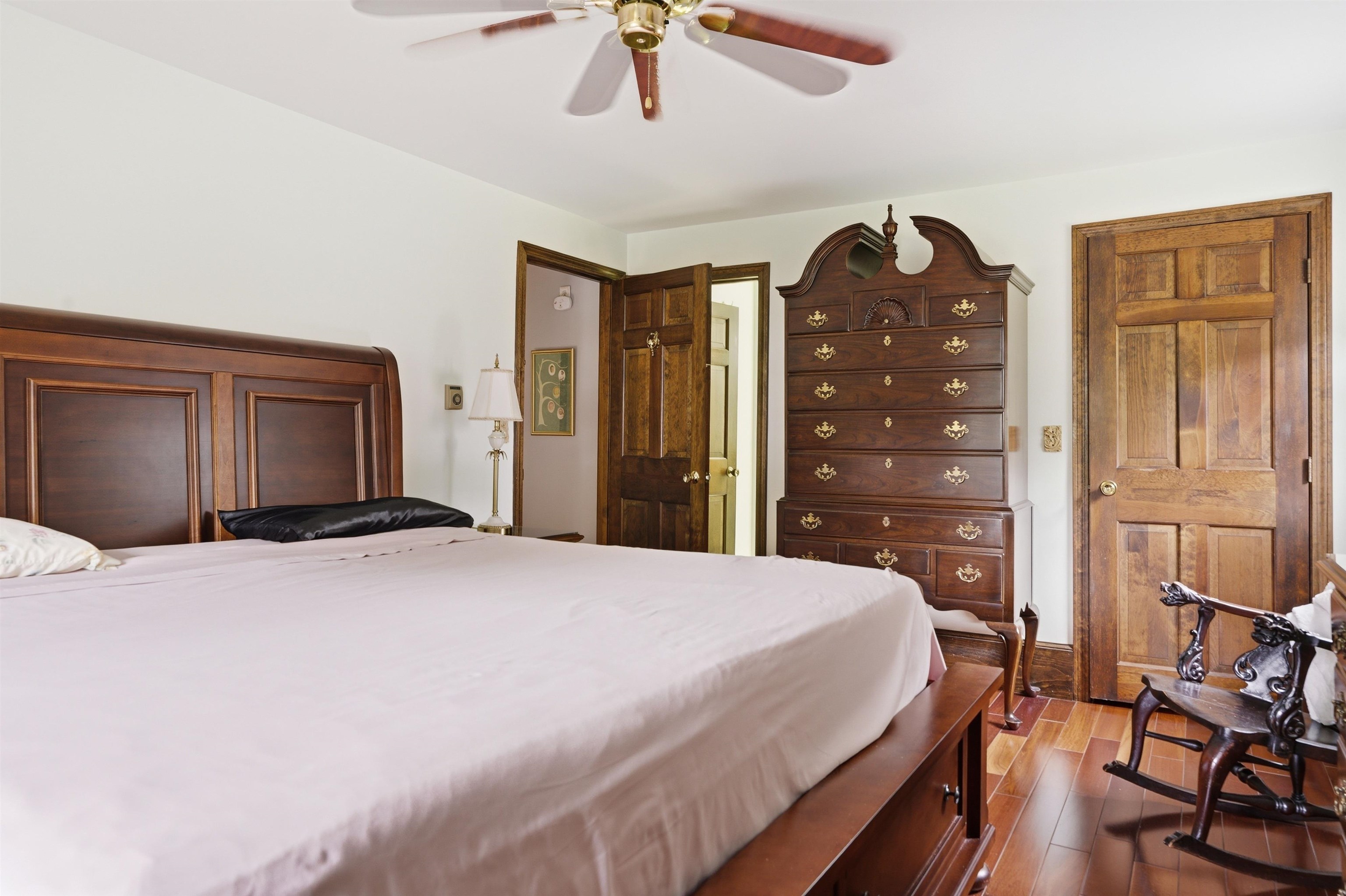 9 Whitman Road Property Photo 22