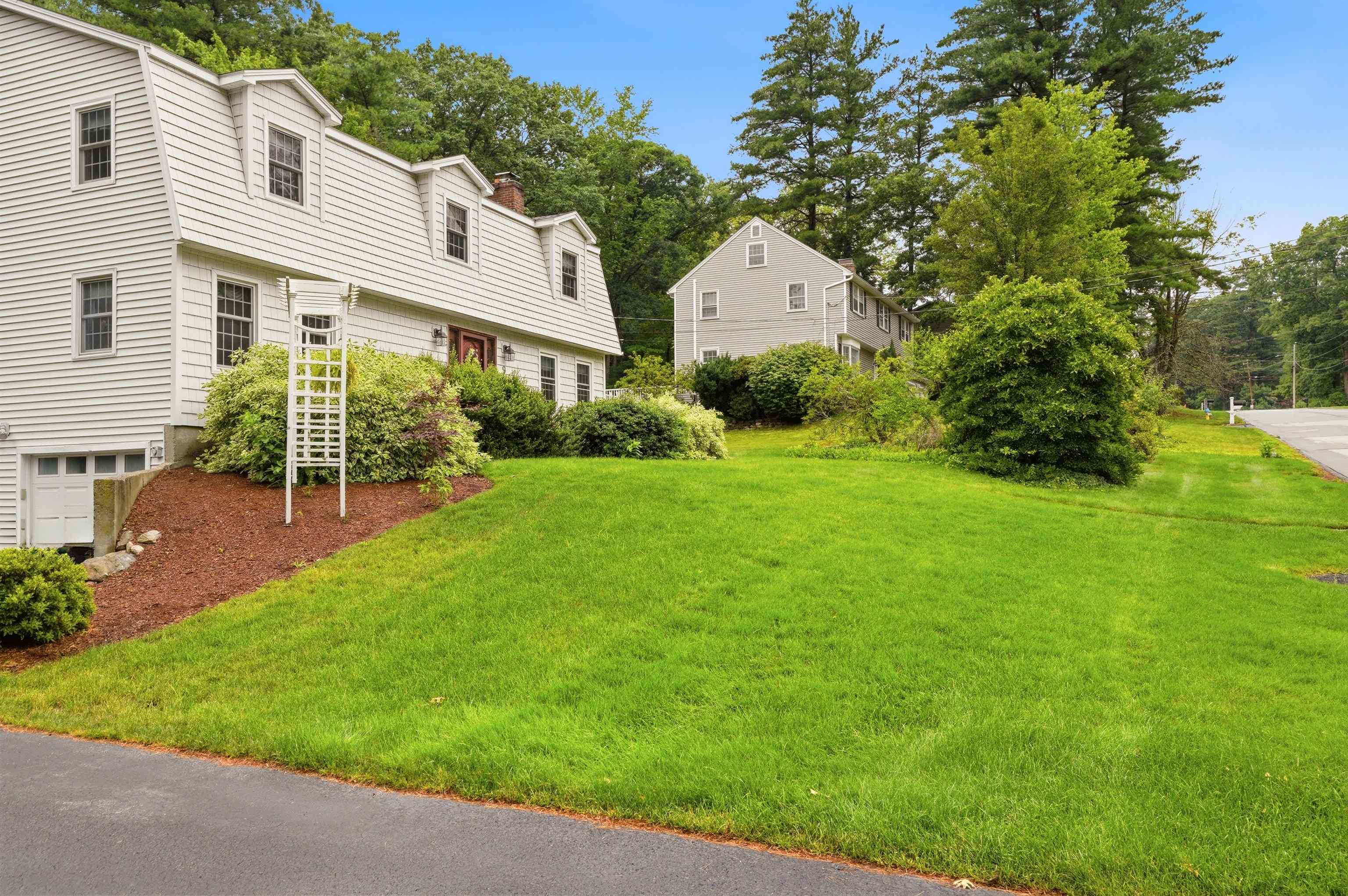 9 Whitman Road Property Photo 34