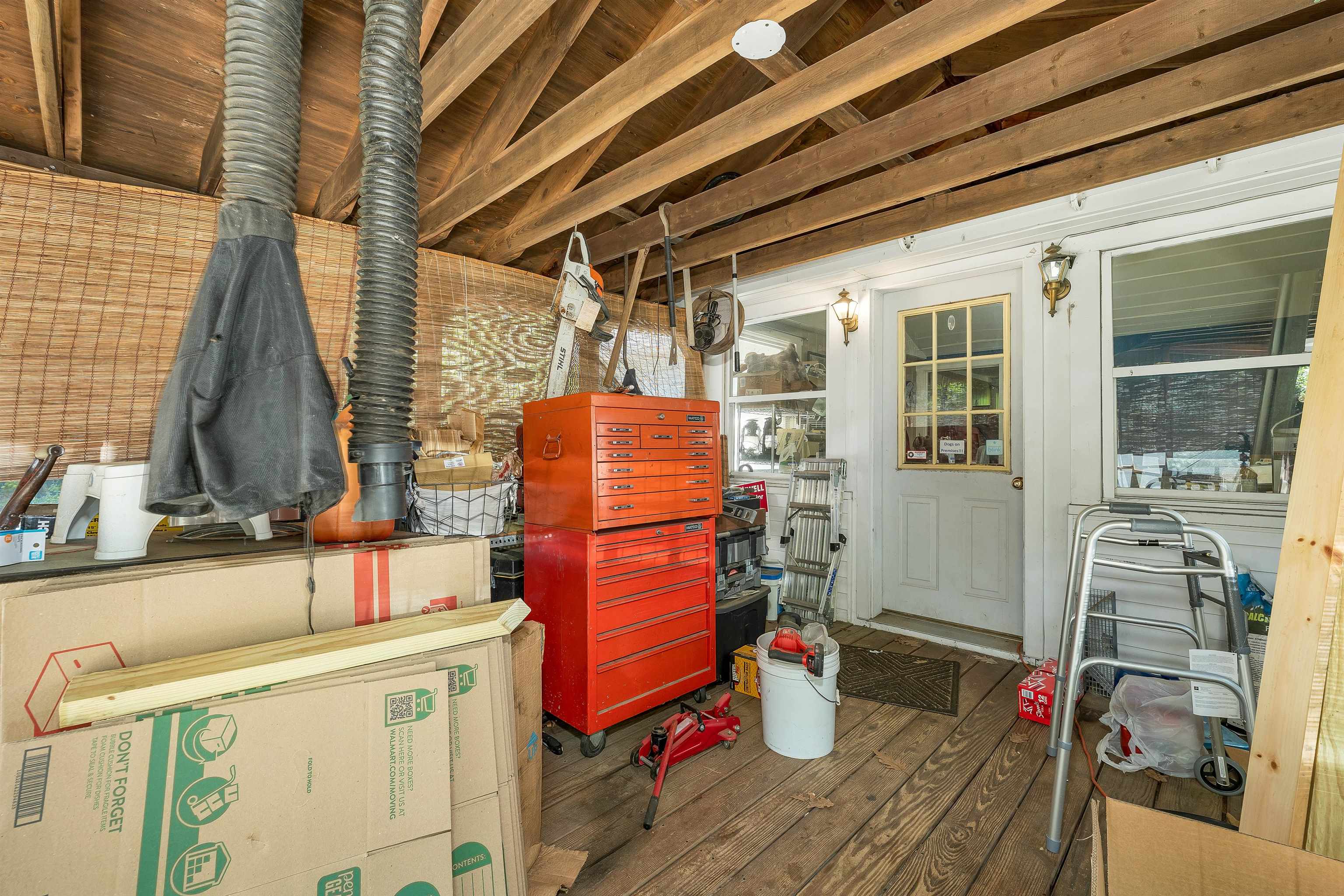 22 Cosmar Drive Property Photo 4